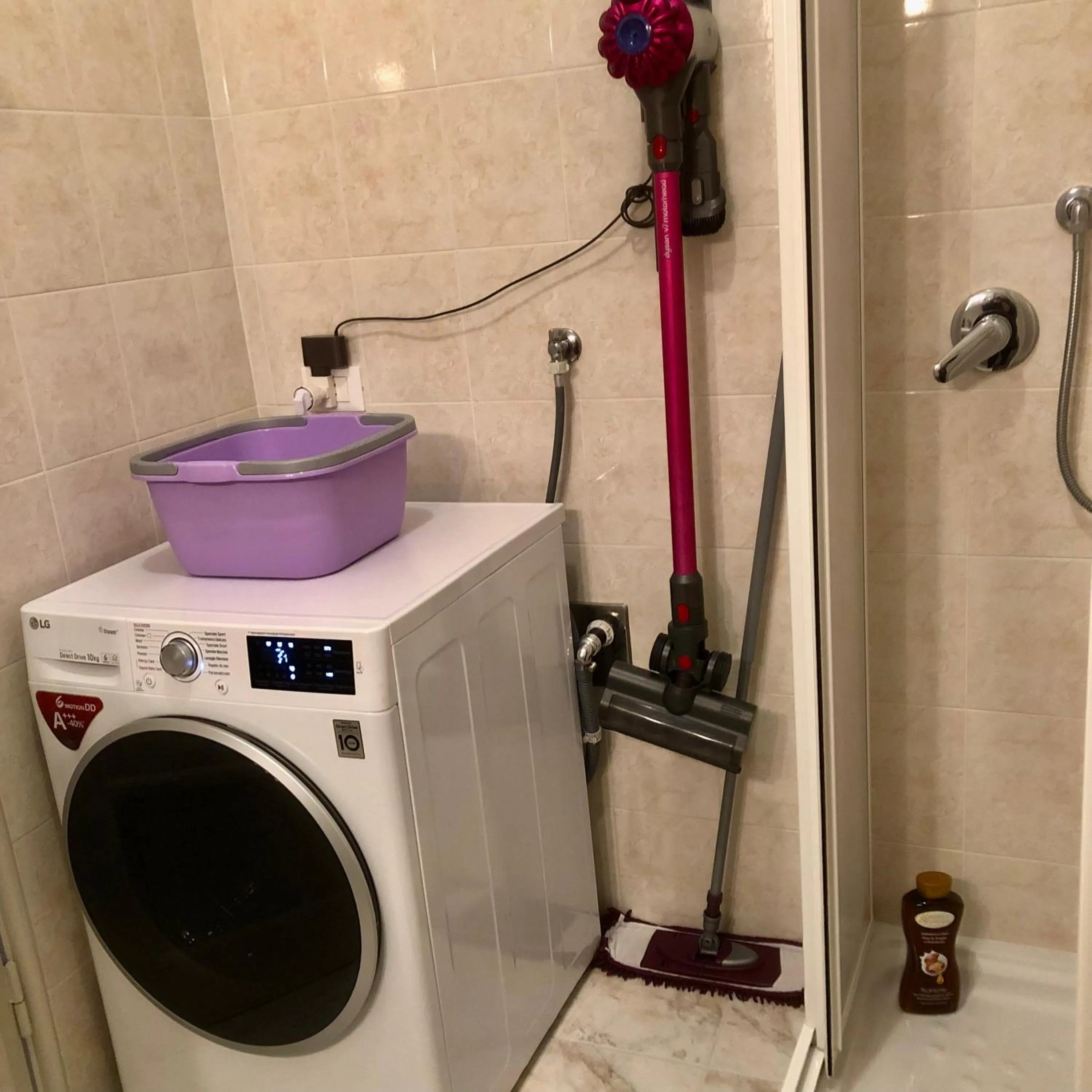 Shower in Appartamento Il Portico