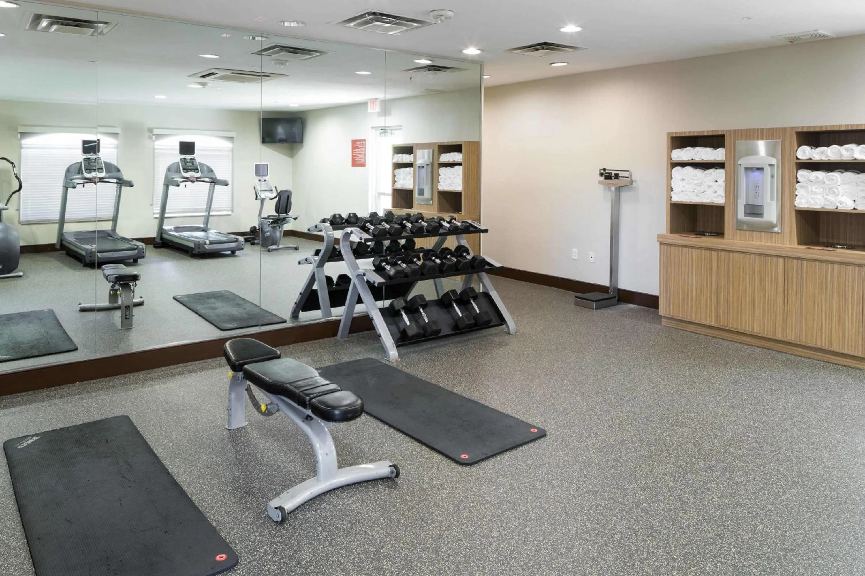 Fitness centre/facilities in TownePlace Suites Fort Worth Downtown