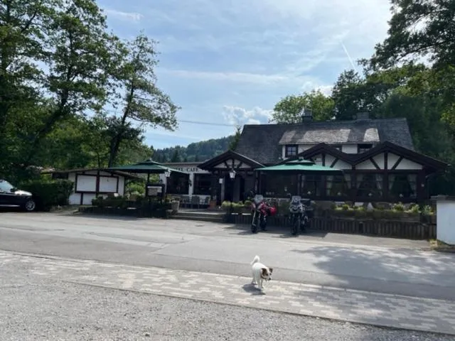 Hotel zum Forsthaus