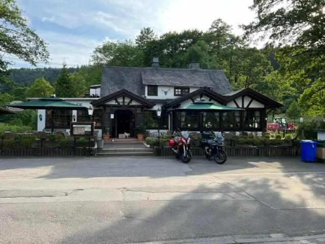 Hotel zum Forsthaus