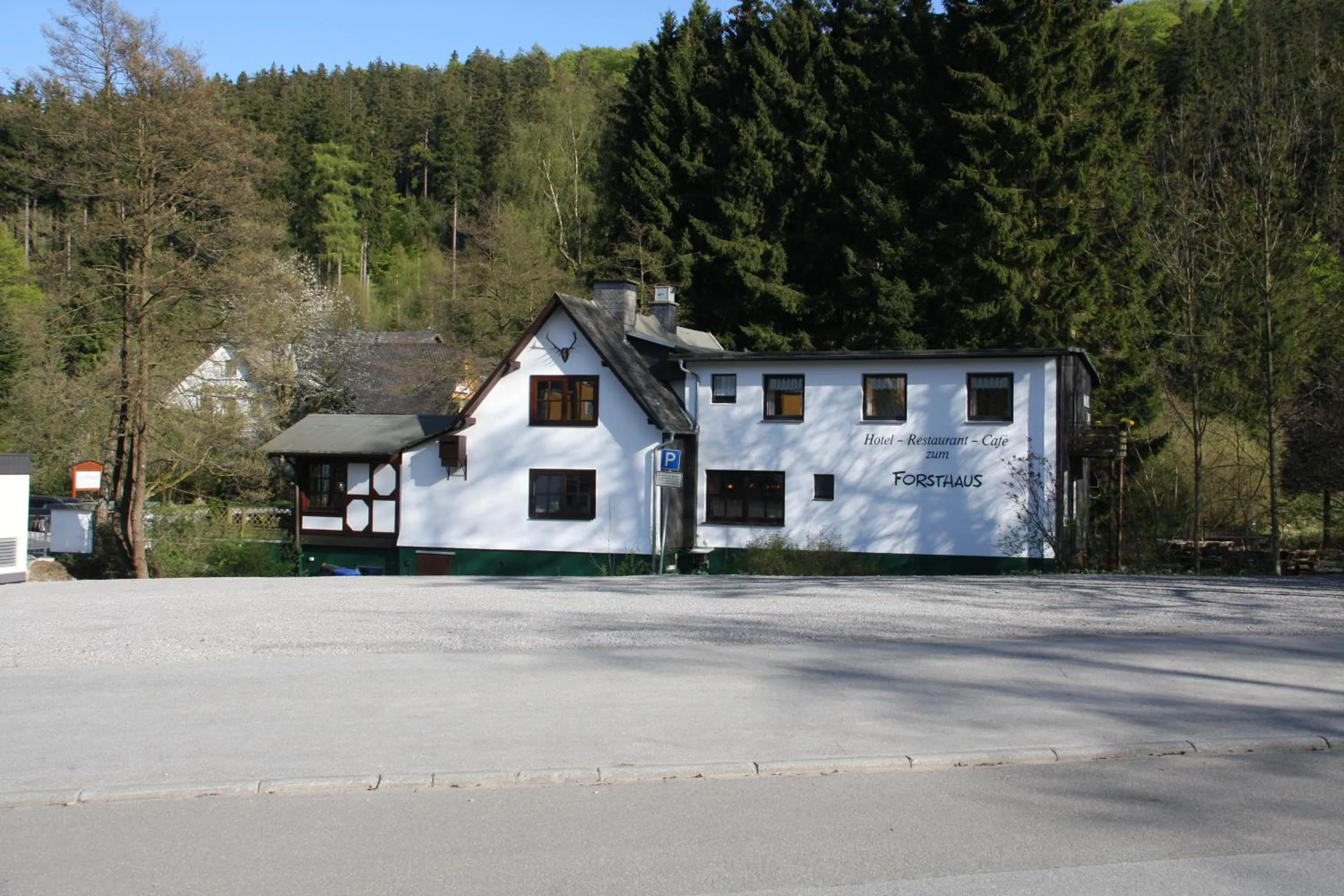 Property building in Hotel zum Forsthaus