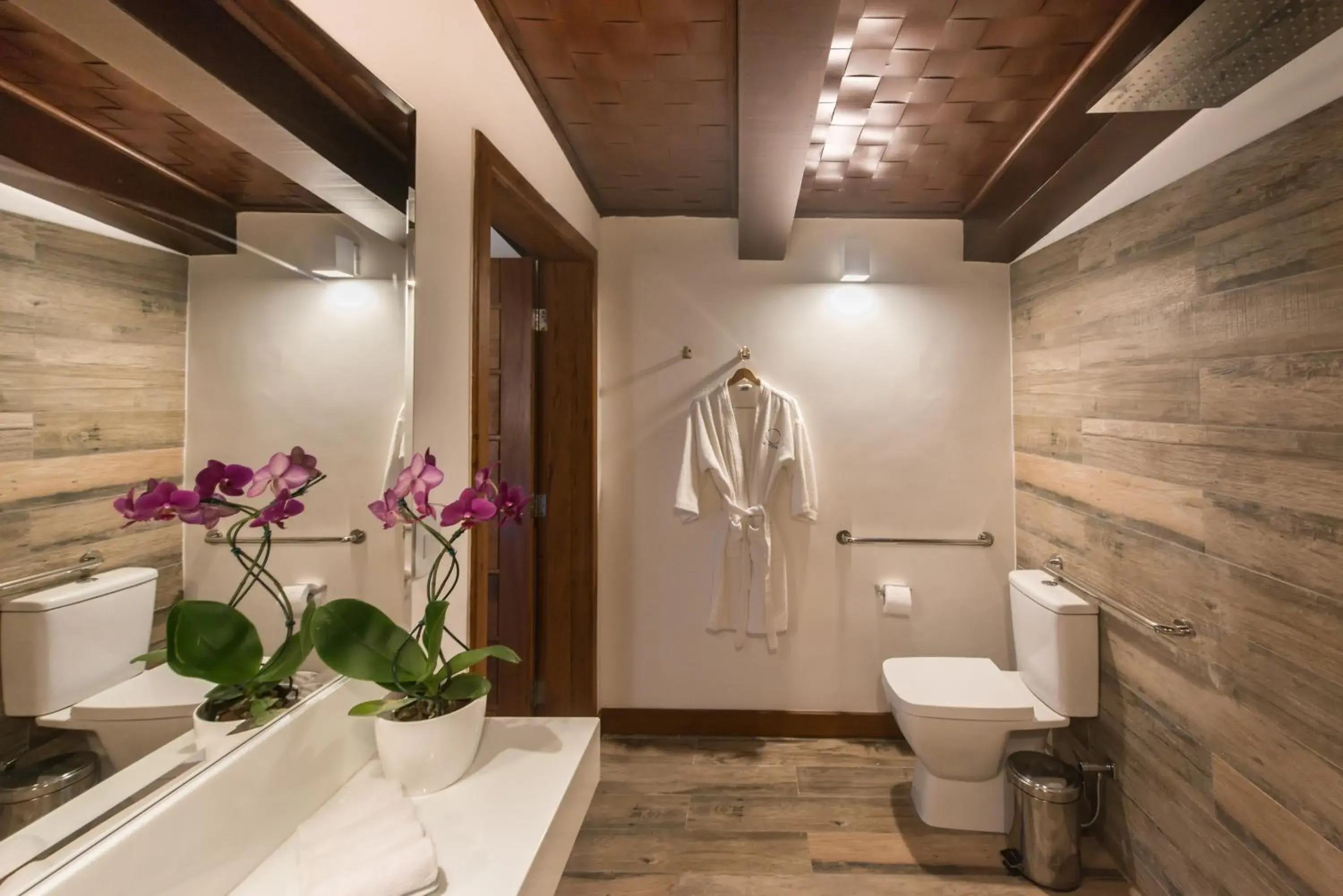 Bathroom in La Pedrera Small Hotel & Spa Bathroom in La Pedrera Small Hotel & Spa