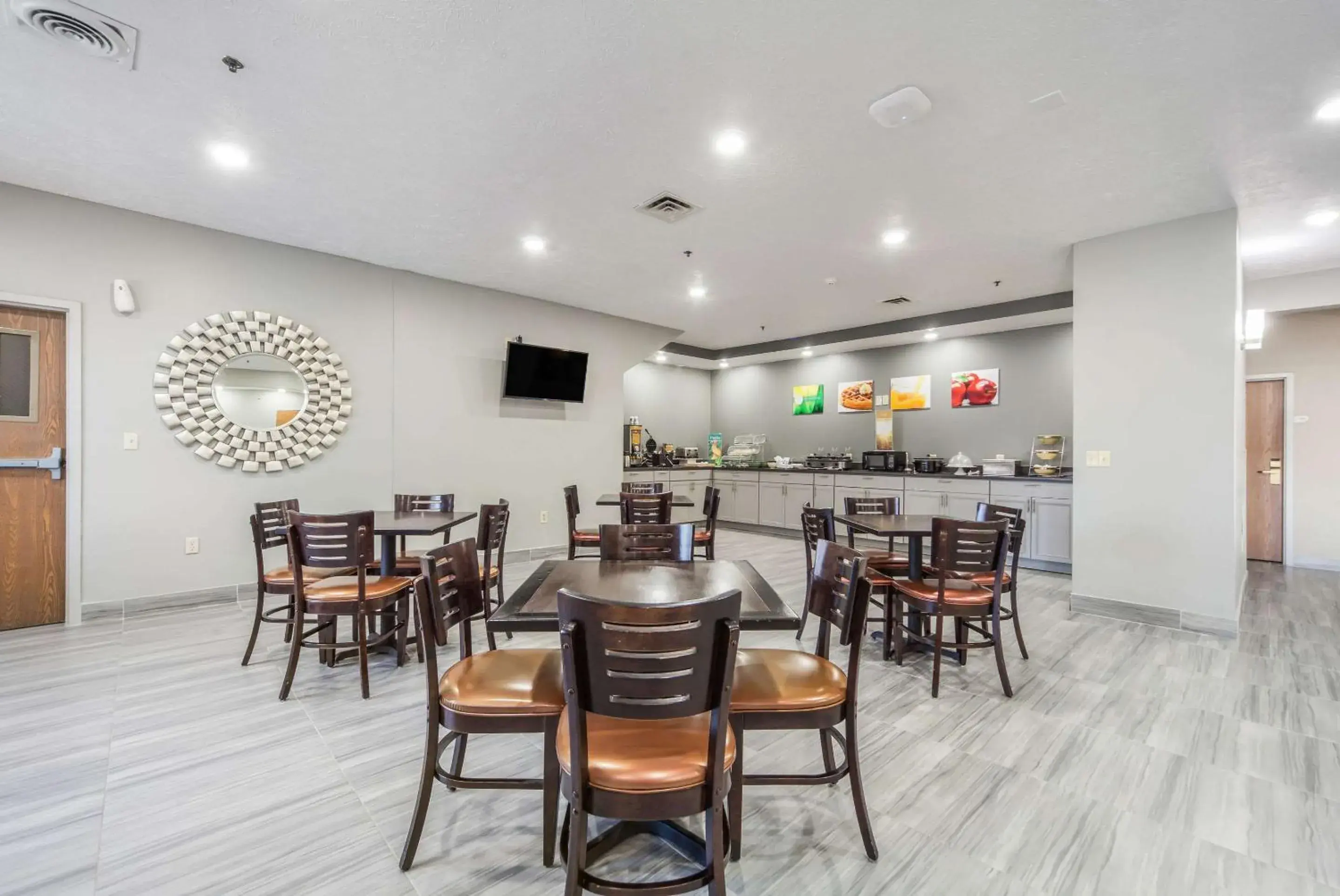 Restaurant/places to eat in Quality Inn & Suites Omaha Chalco Restaurant/places to eat in Quality Inn & Suites Omaha Chalco