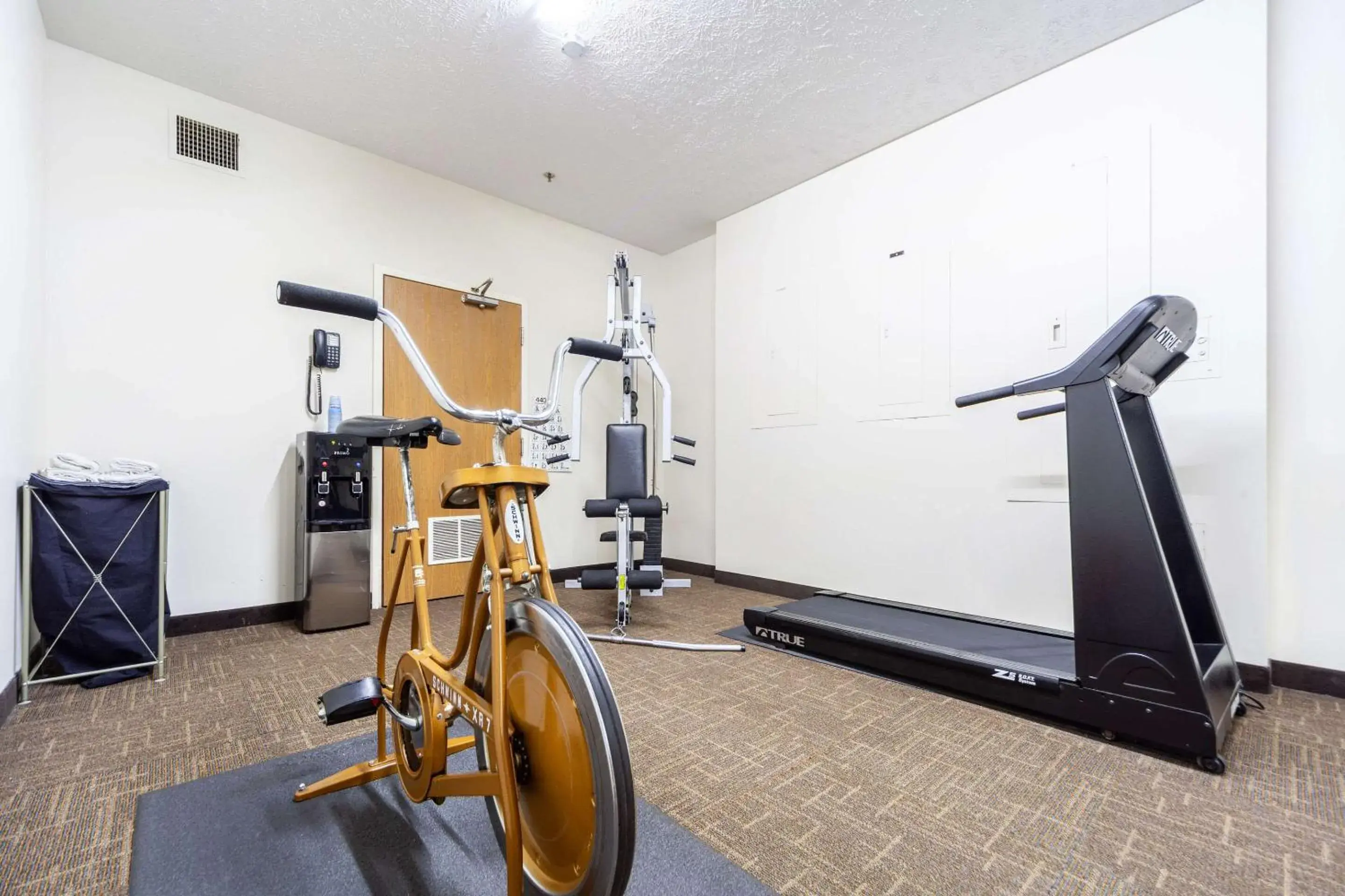 Fitness centre/facilities in Quality Inn & Suites Omaha Chalco Fitness centre/facilities in Quality Inn & Suites Omaha Chalco