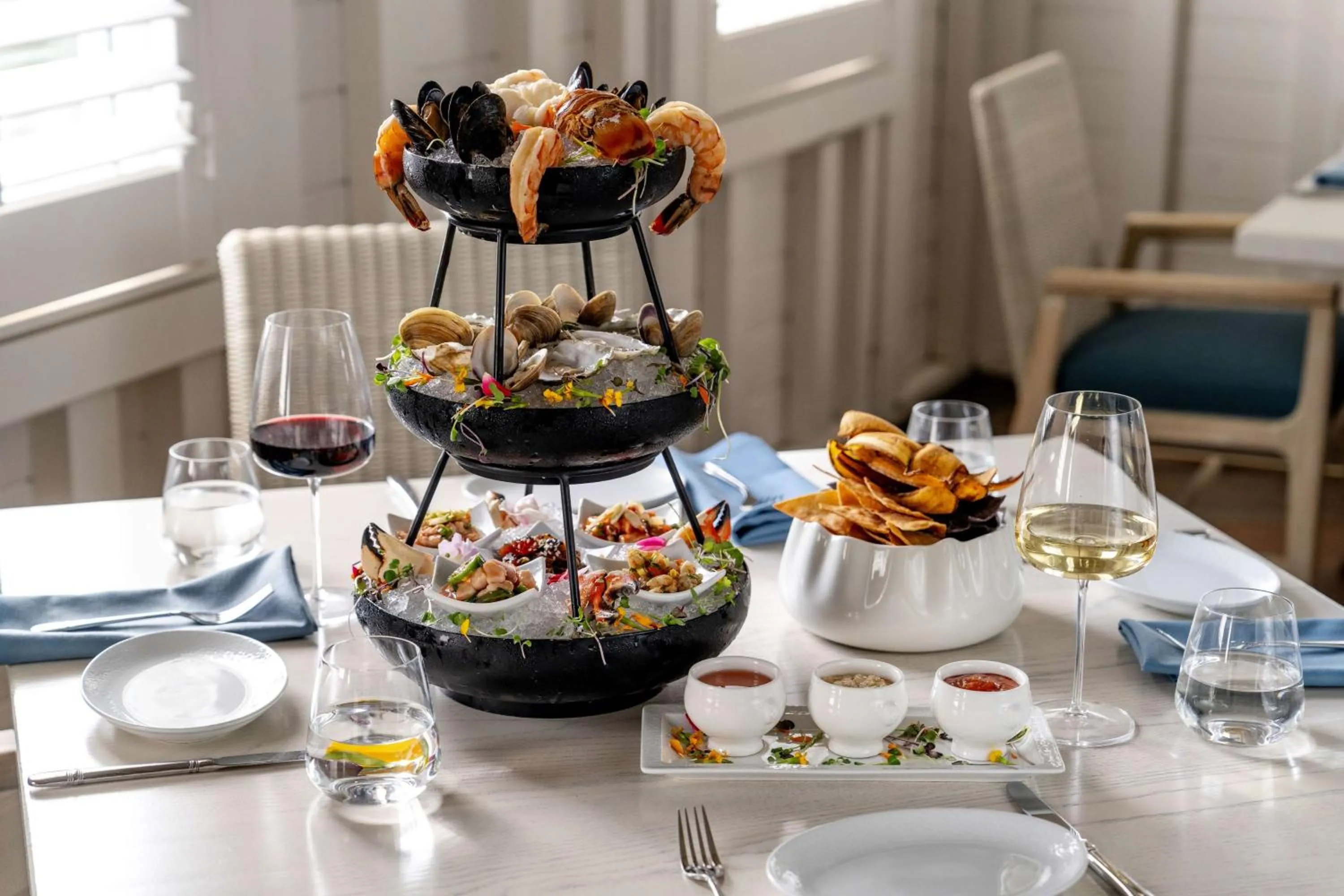 Restaurant/places to eat in Hyatt Regency Coconut Point Resort & Spa Near Naples