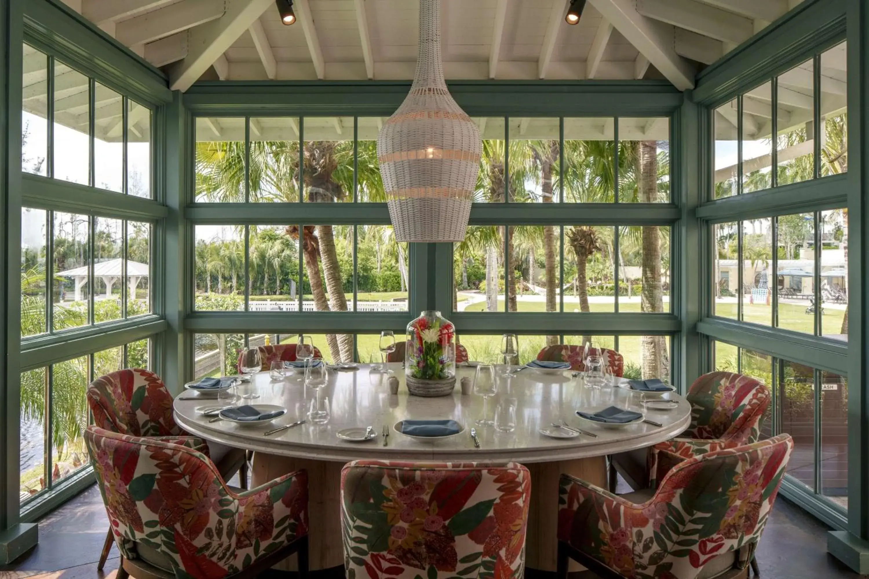 Restaurant/places to eat in Hyatt Regency Coconut Point Resort & Spa Near Naples Restaurant/places to eat in Hyatt Regency Coconut Point Resort & Spa Near Naples