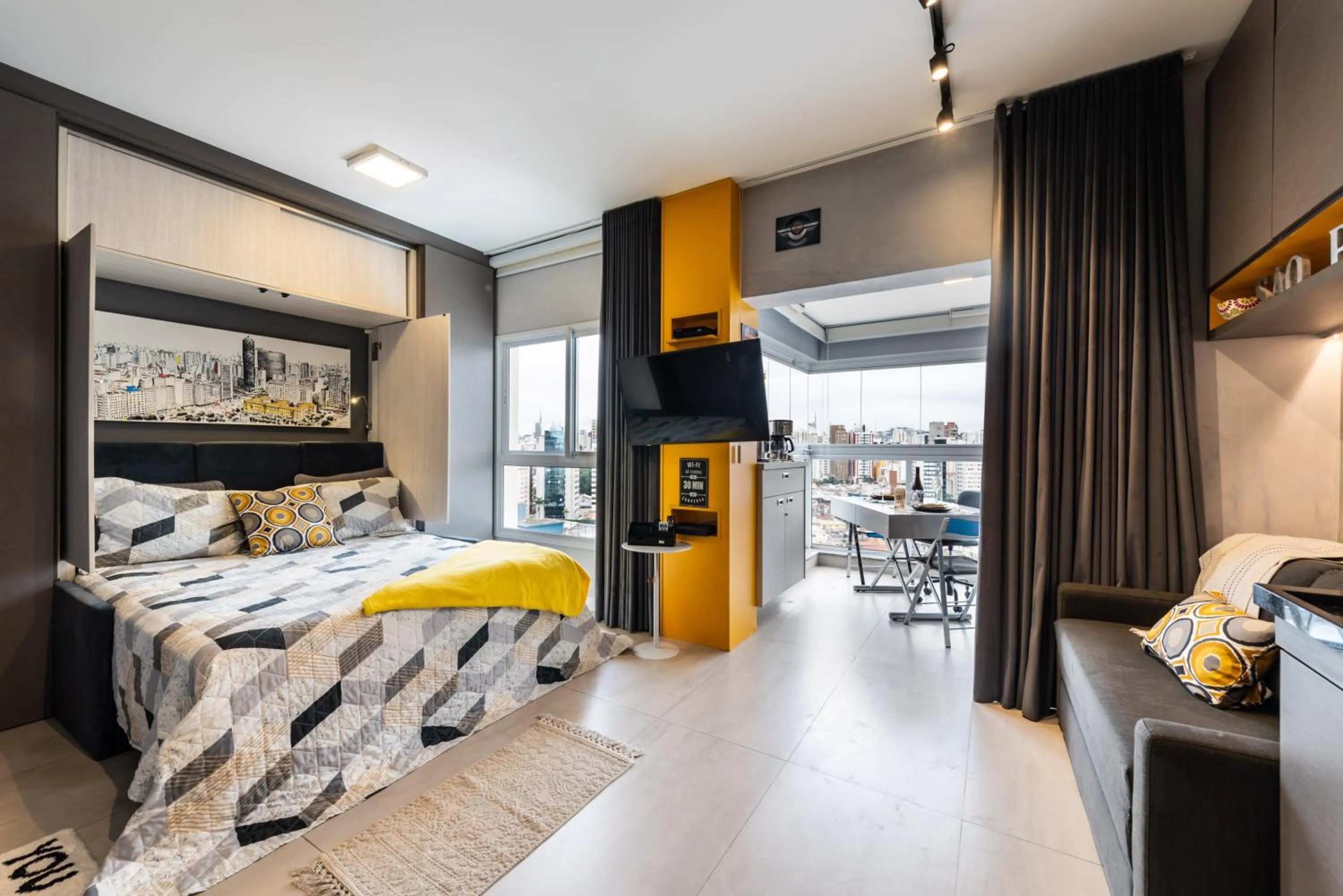 Apartment in Design Premium Faria Lima, Skyline, Home Office, Pinheiros