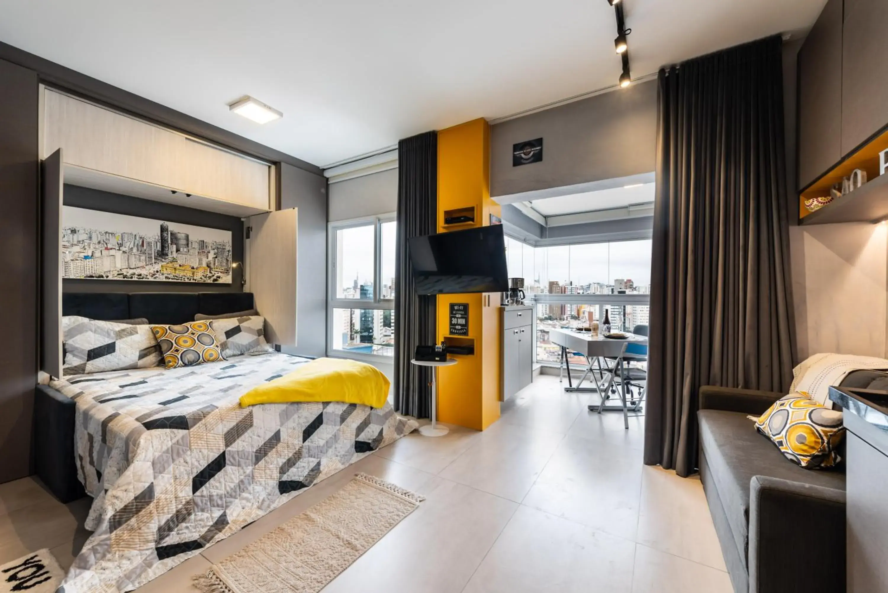 Apartment in Design Premium Faria Lima, Skyline, Home Office, Pinheiros Apartment in Design Premium Faria Lima, Skyline, Home Office, Pinheiros