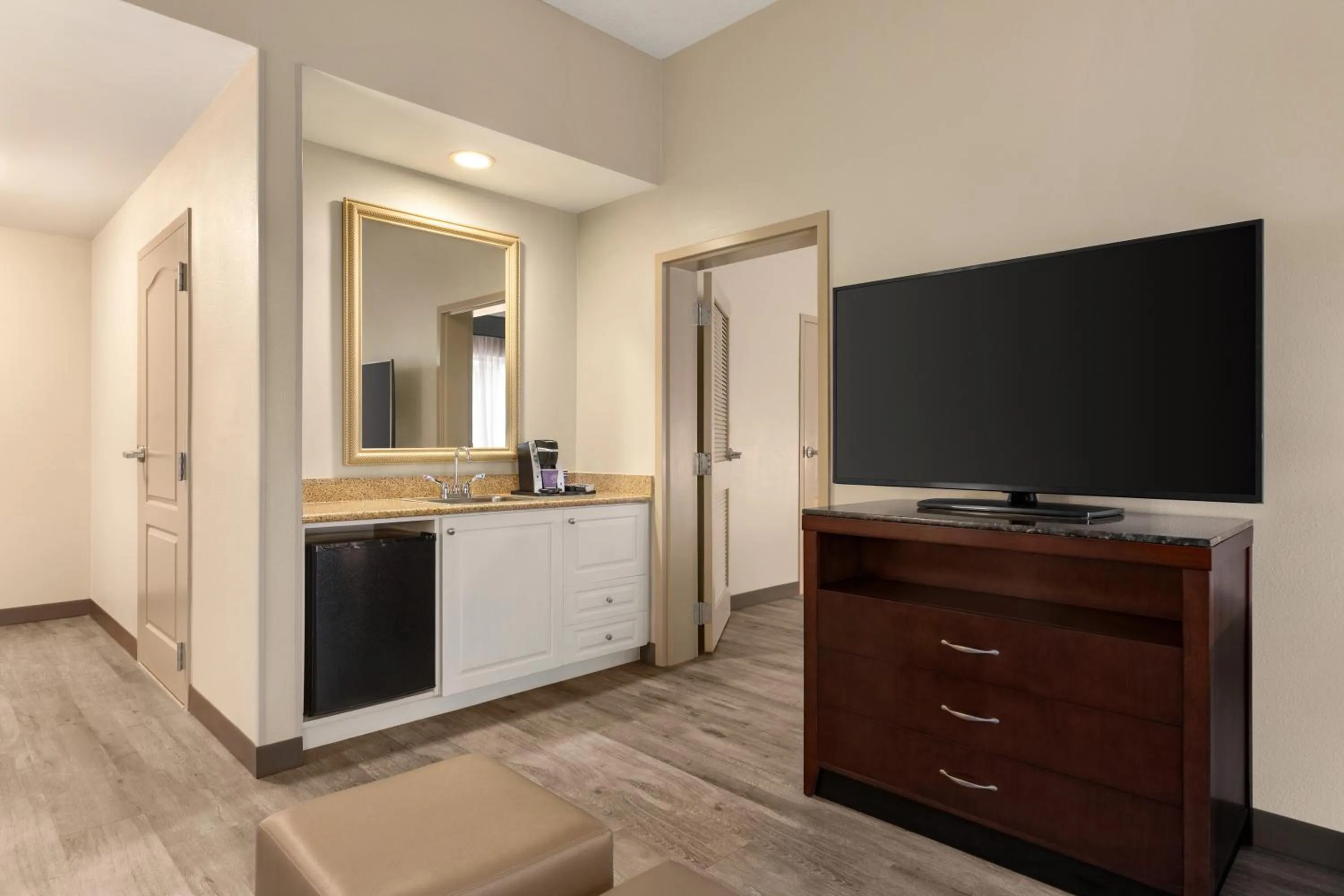 Living room in Hilton Garden Inn Fort Myers Airport/FGCU