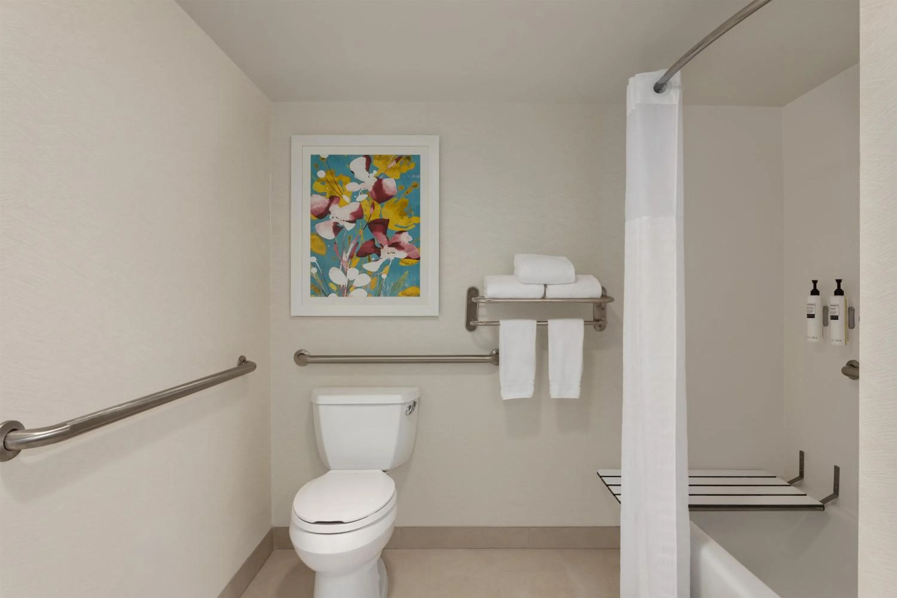 Bathroom in Hilton Garden Inn Fort Myers Airport/FGCU