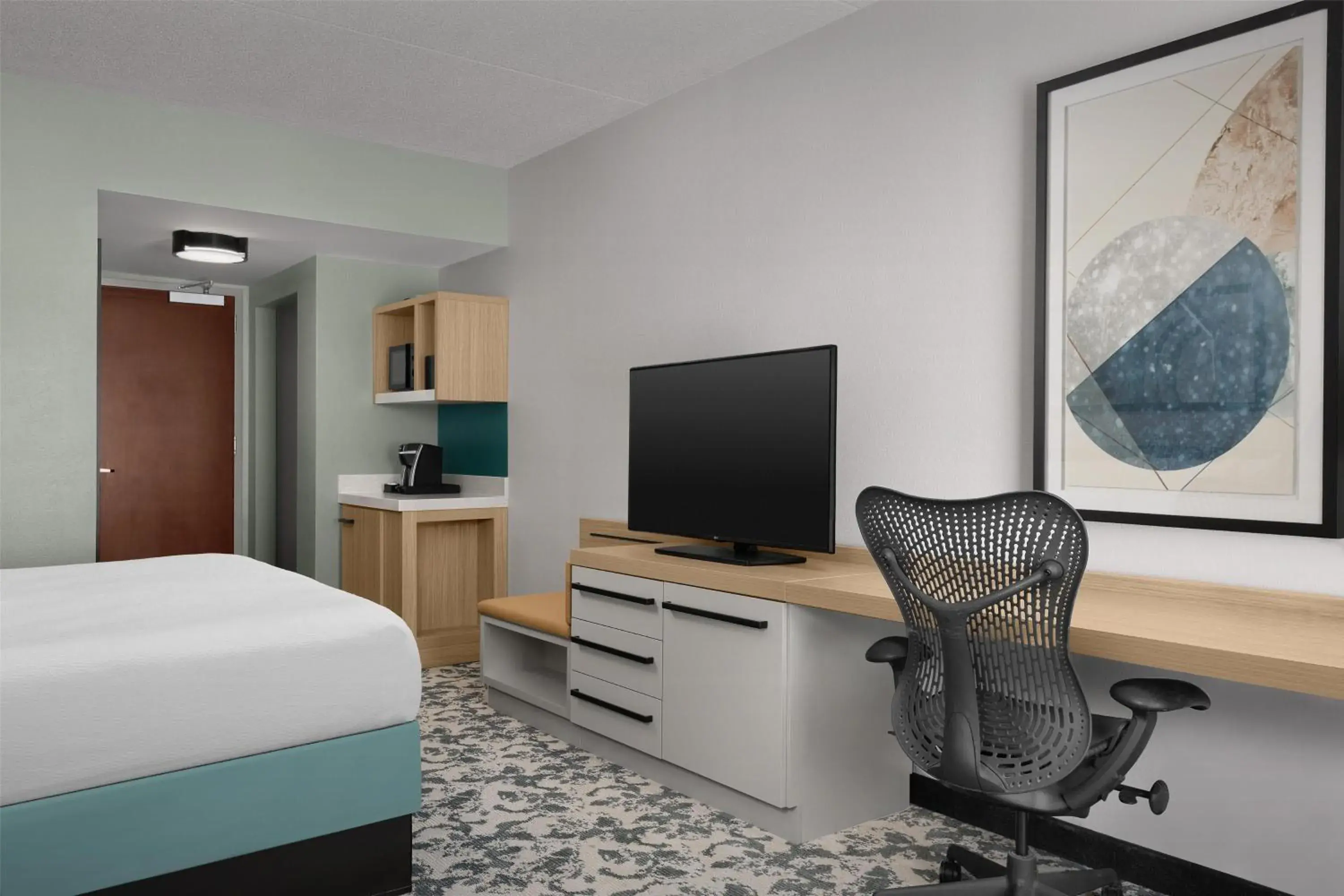 Bed in Hilton Garden Inn Huntsville/Space Center Bed in Hilton Garden Inn Huntsville/Space Center