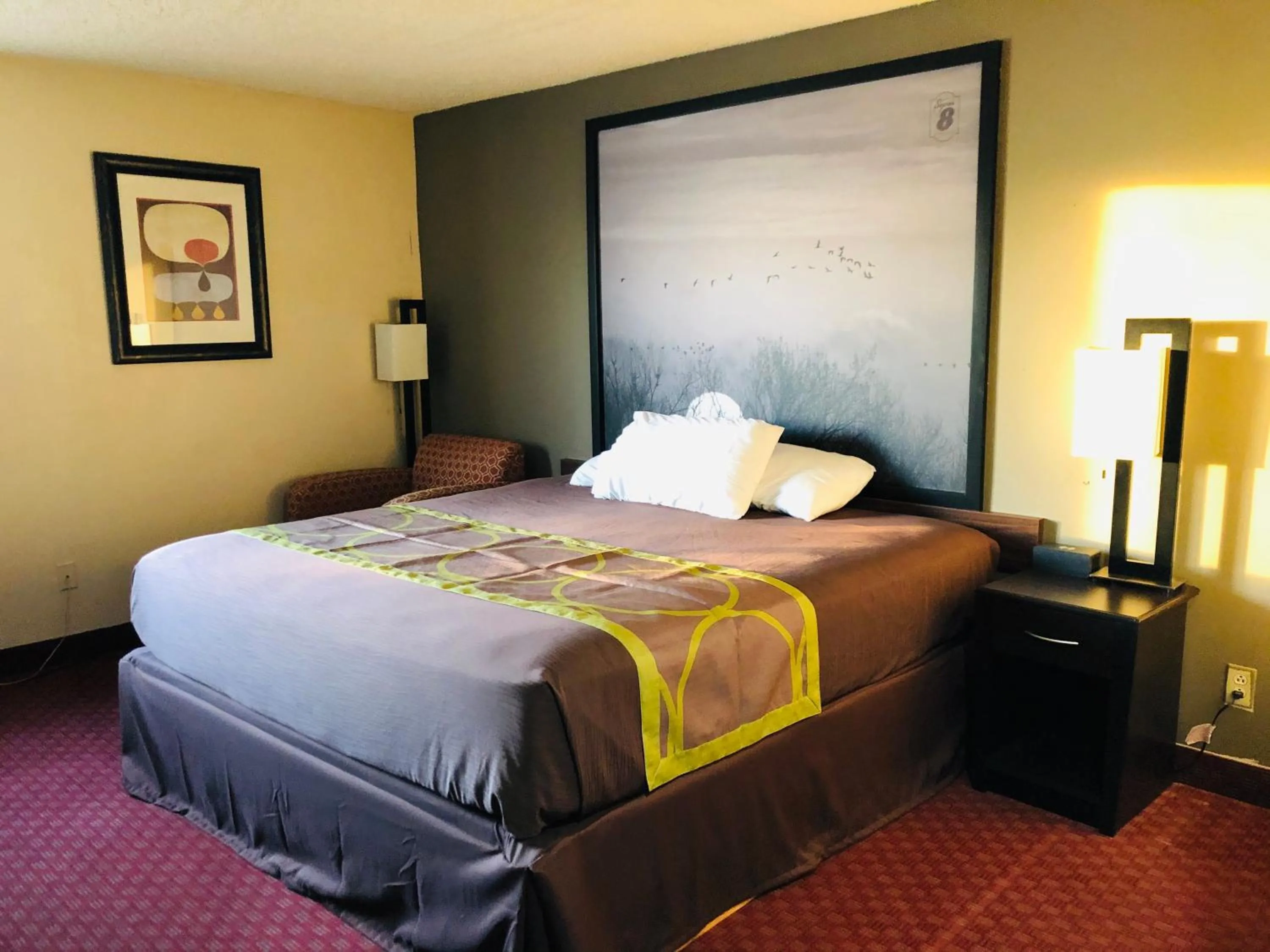 Bed in Super 8 by Wyndham Omaha SW