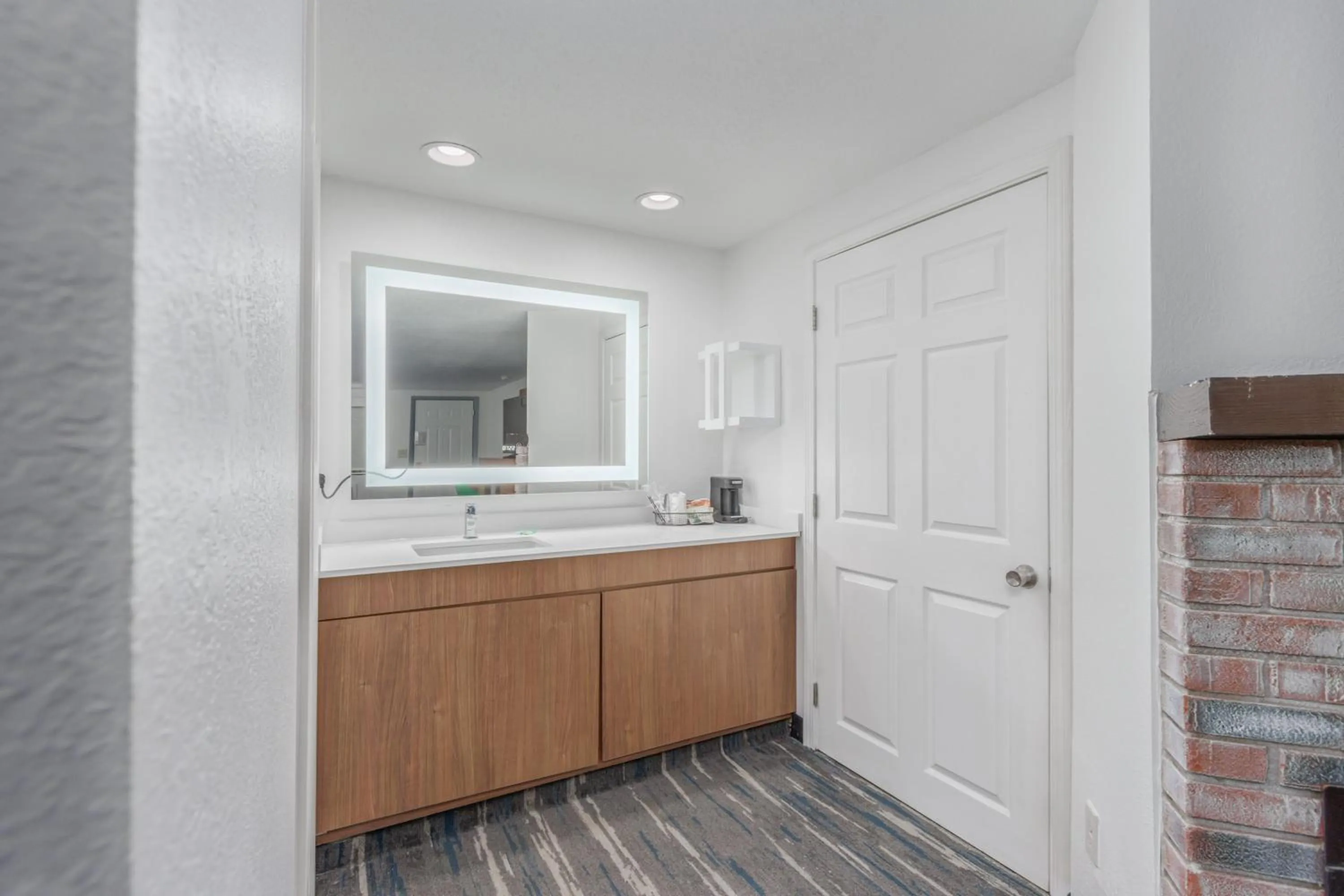 Bathroom in Crossroads Inn & Suites