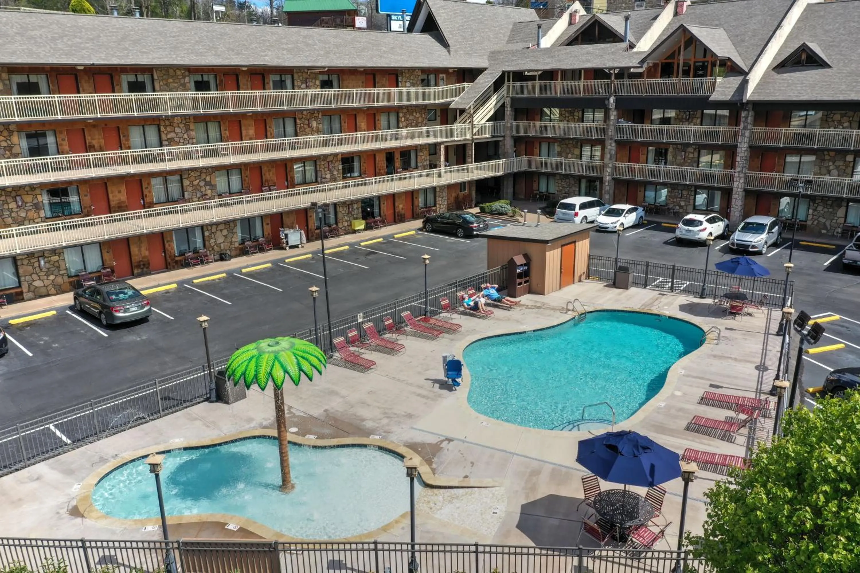 Pool view in Crossroads Inn & Suites