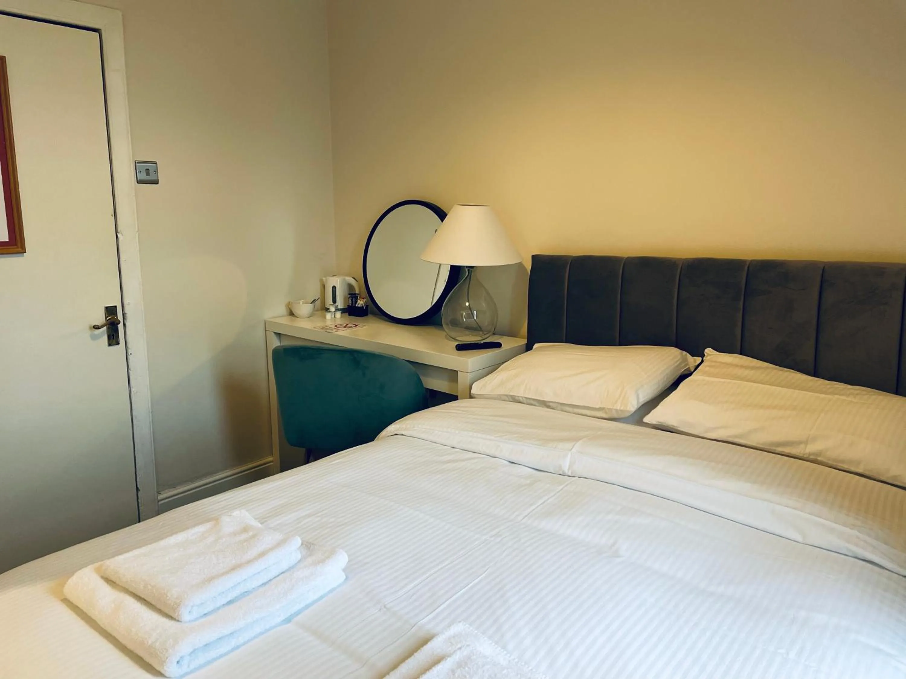 Bed in Woodlands Hall Hotel