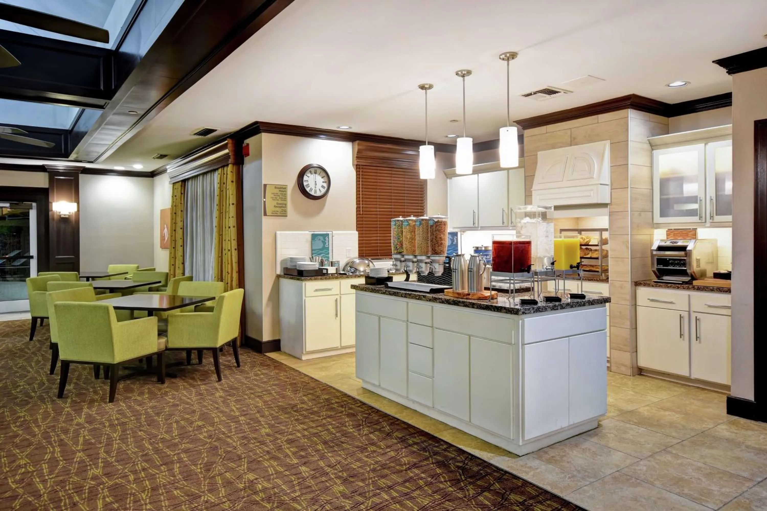 Breakfast in Homewood Suites by Hilton Atlanta-Galleria/Cumberland