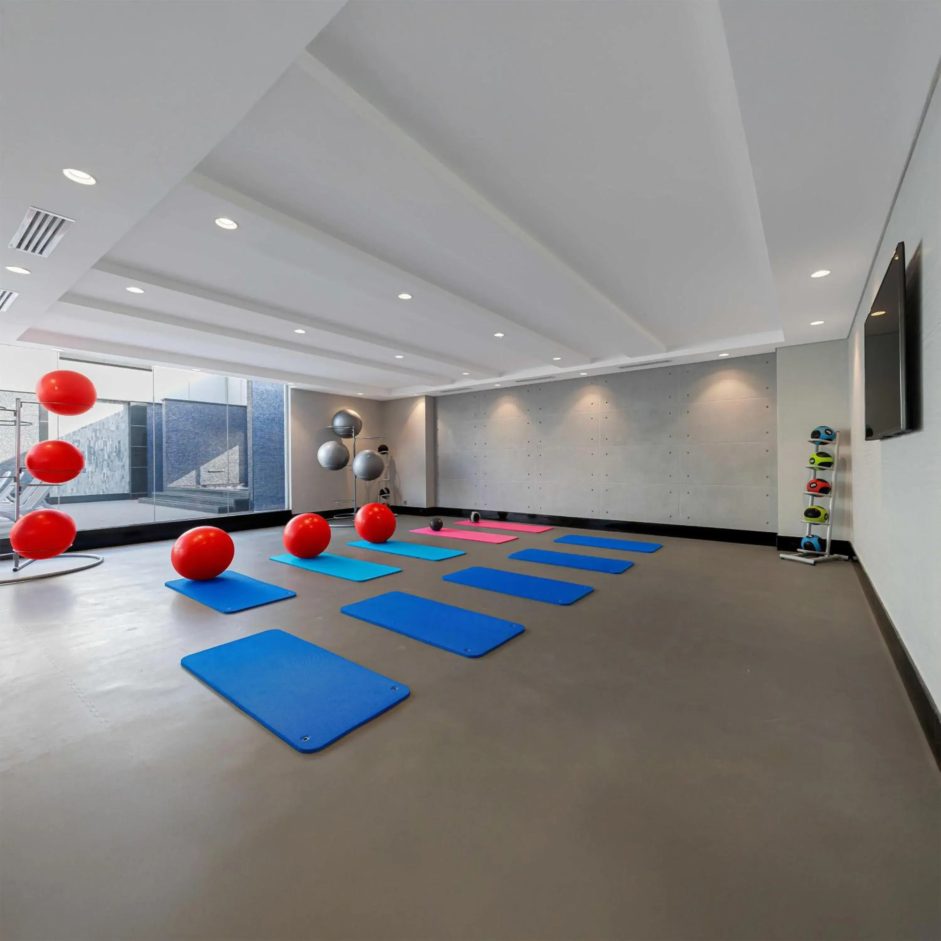 Fitness centre/facilities in Radisson Blu Hotel and Convention Center, Riyadh Minhal Fitness centre/facilities in Radisson Blu Hotel and Convention Center, Riyadh Minhal