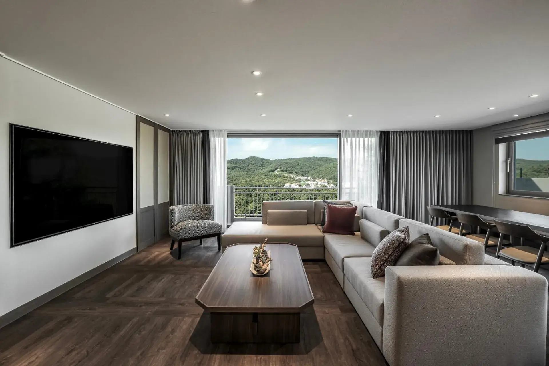 Living room in Kensington Resort Gyeongju Living room in Kensington Resort Gyeongju