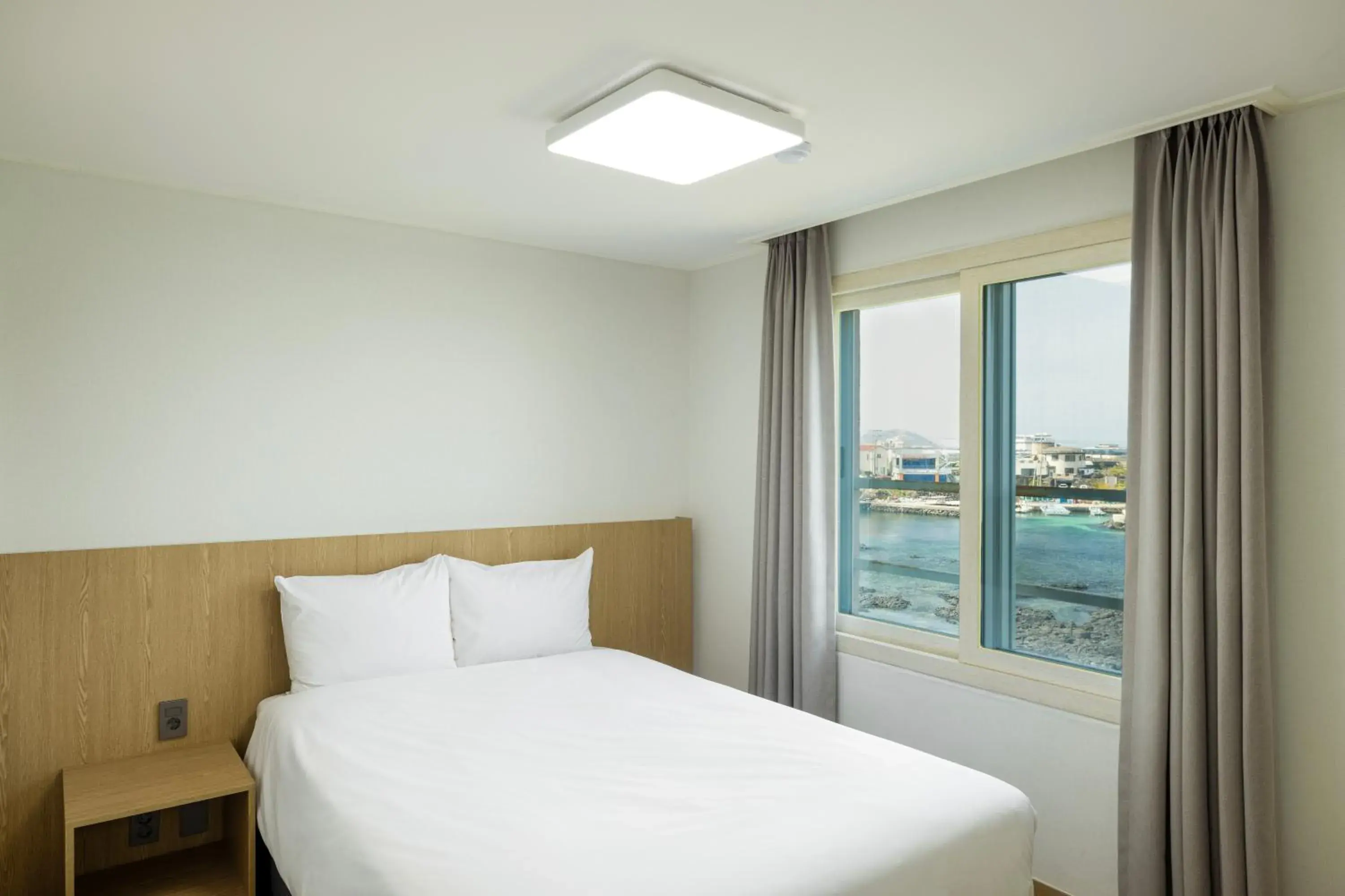 Decorative detail, Bed in Kensington Resort Jeju Hanlim Decorative detail, Bed in Kensington Resort Jeju Hanlim