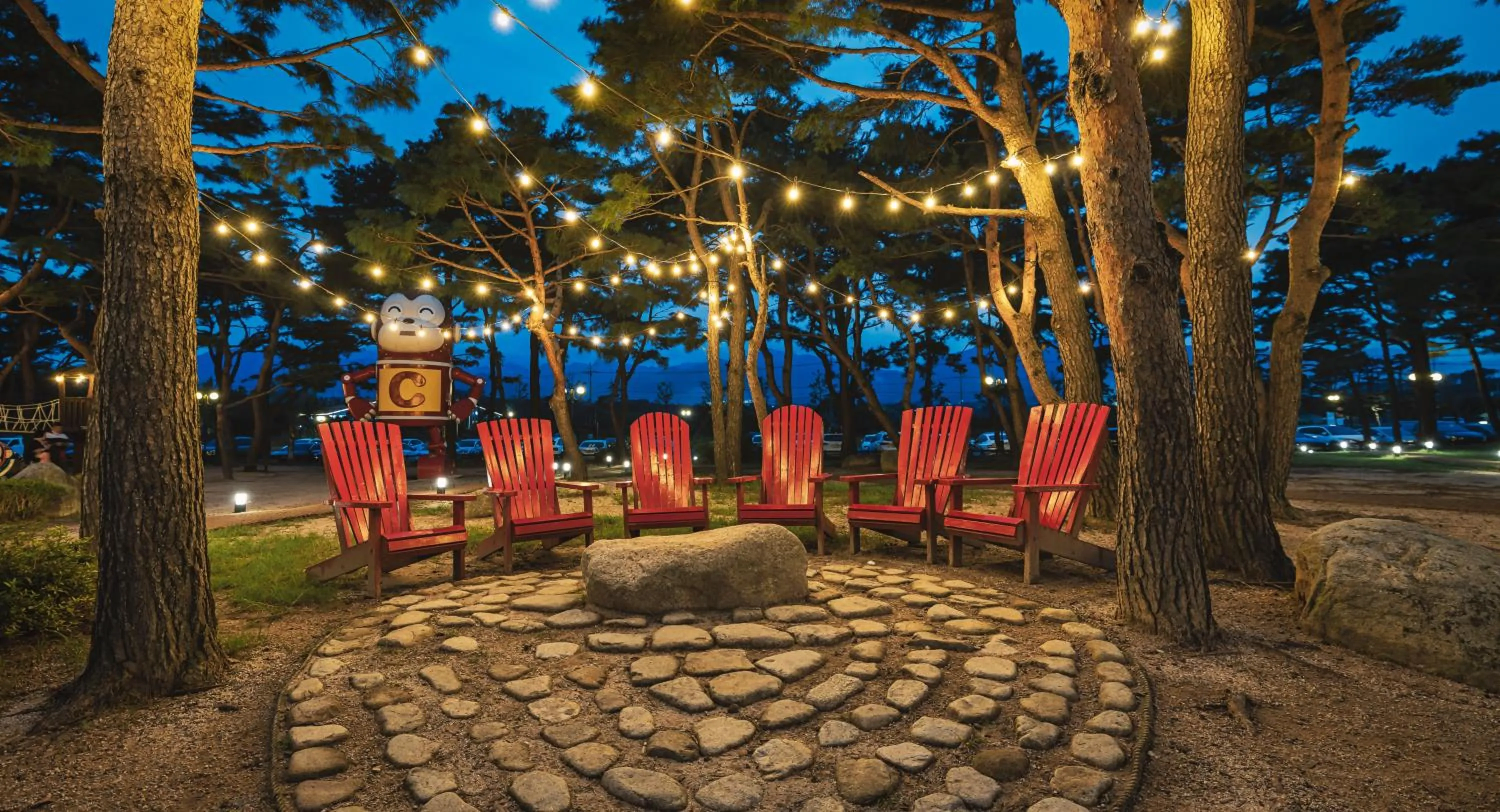 Garden in Kensington Resort Seorak Beach