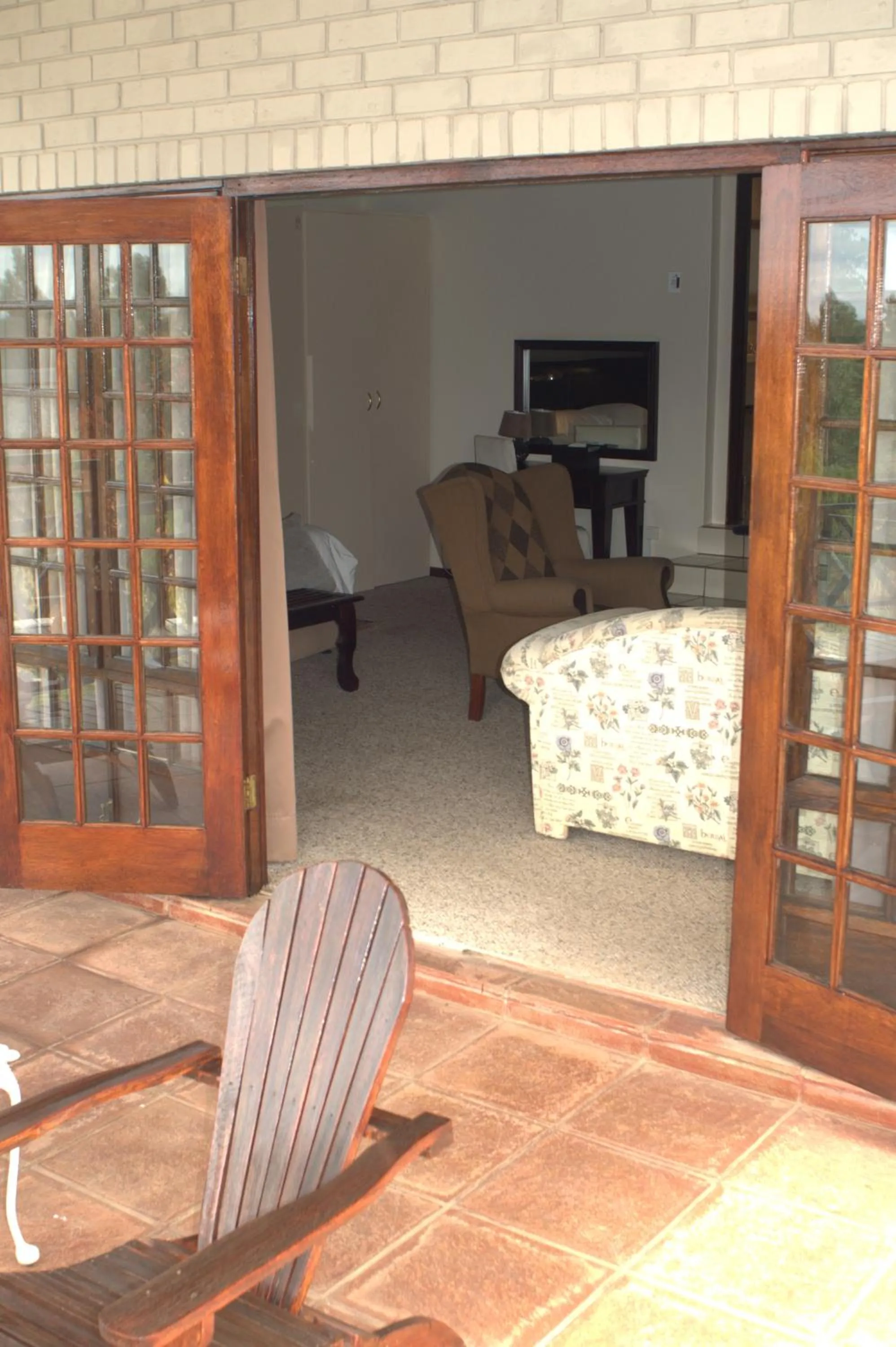 Patio in The Highlander Hotel Dullstroom