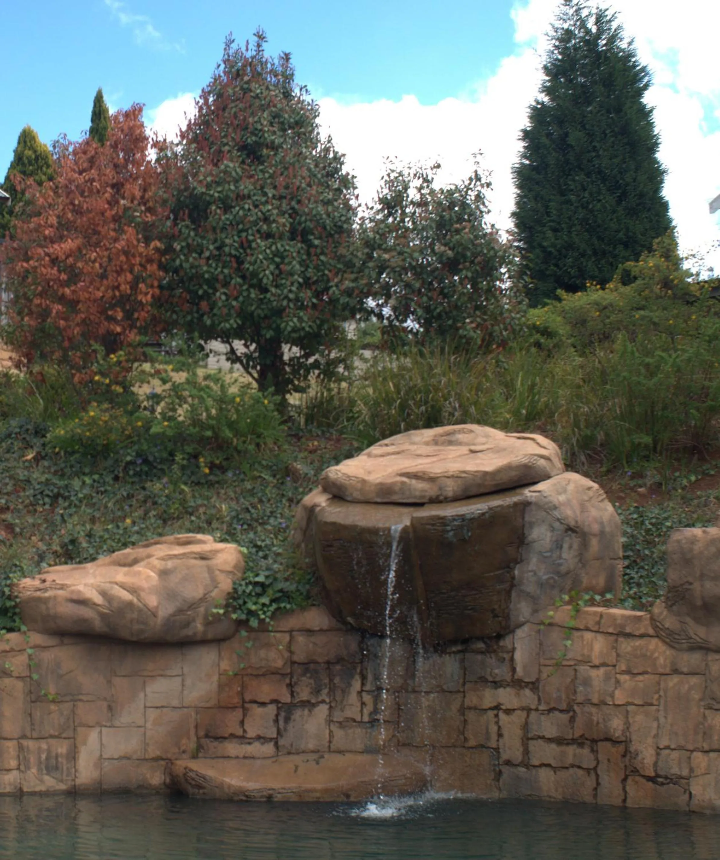 Swimming pool in The Highlander Hotel Dullstroom