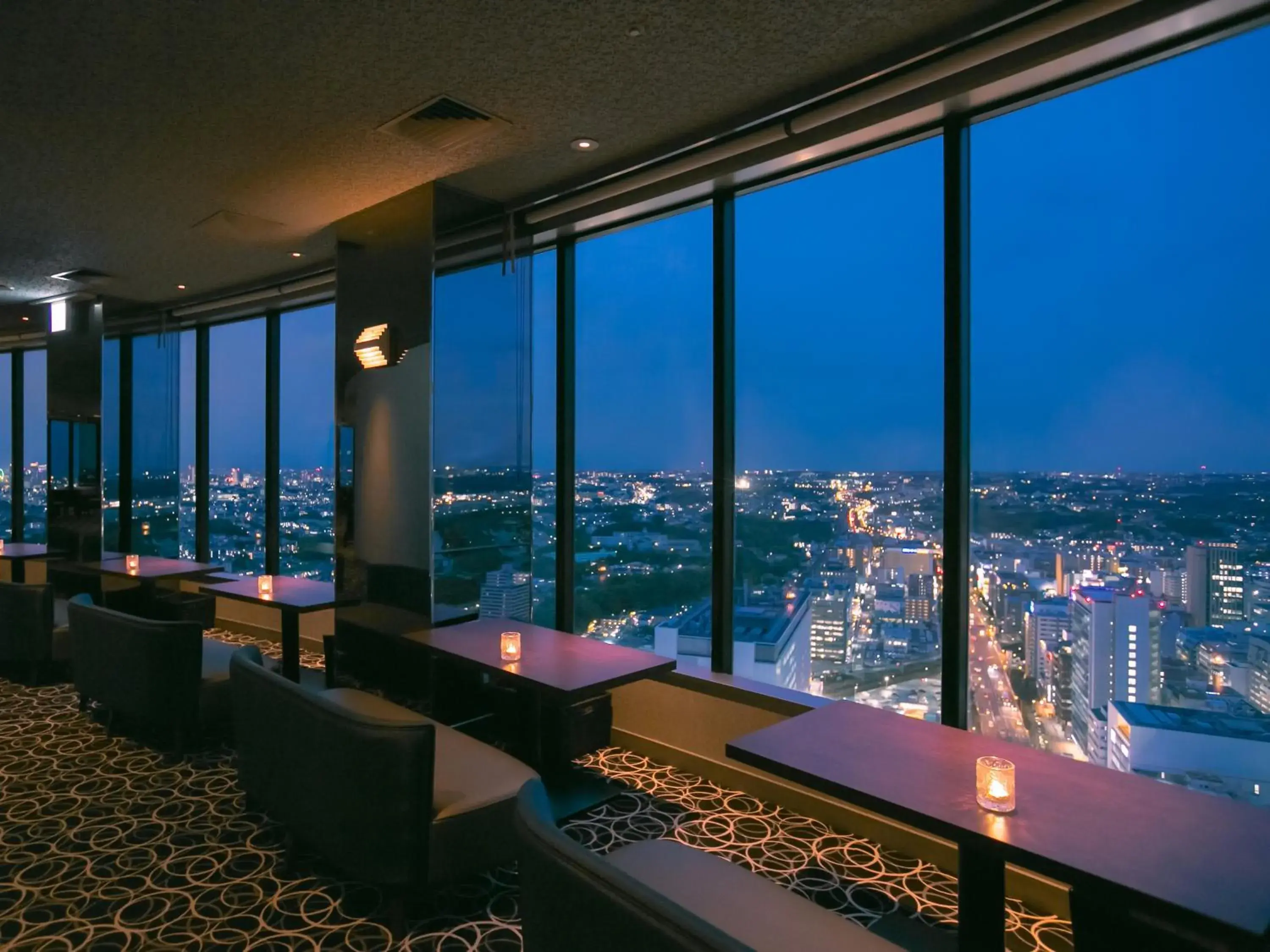 Lounge or bar in Shin Yokohama Prince Hotel Lounge or bar in Shin Yokohama Prince Hotel