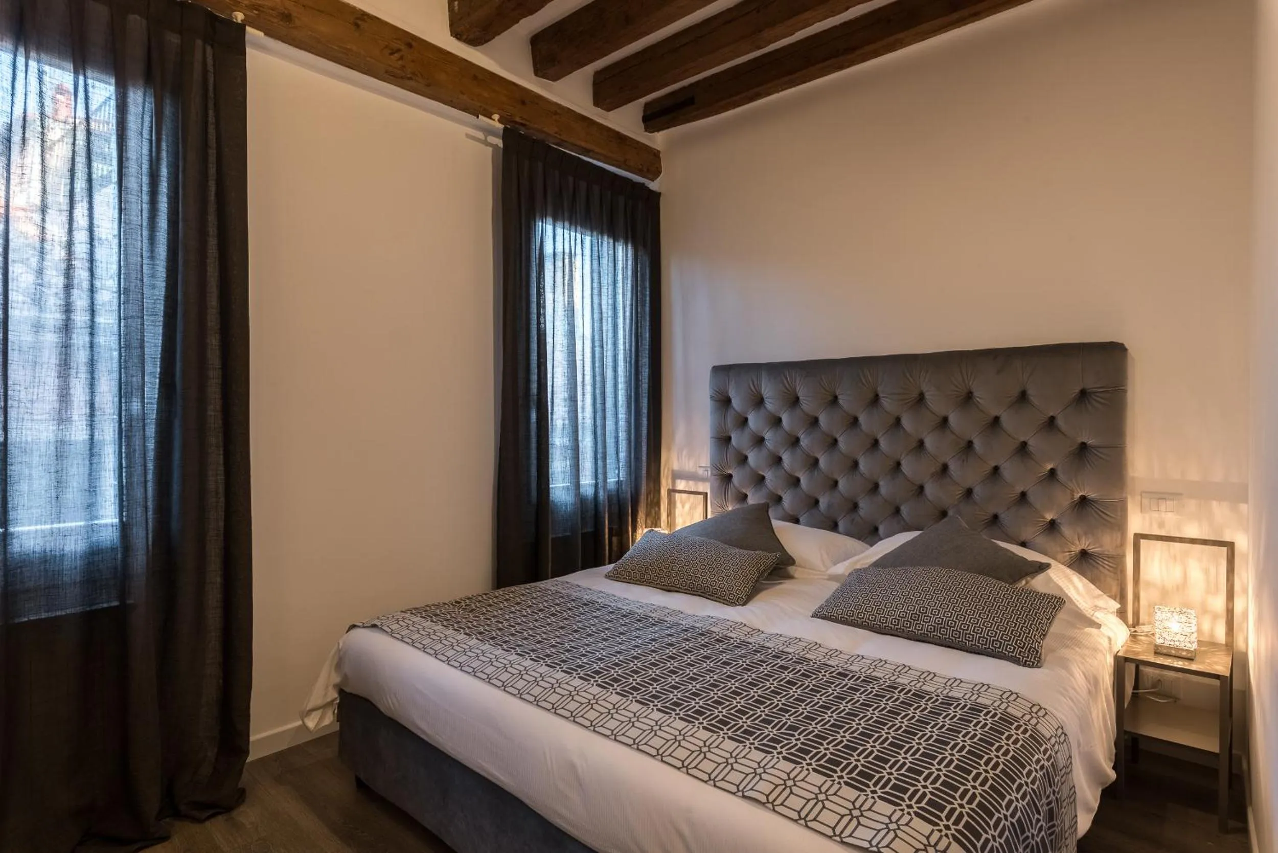 Bedroom, Bed in La Loggia della Luna