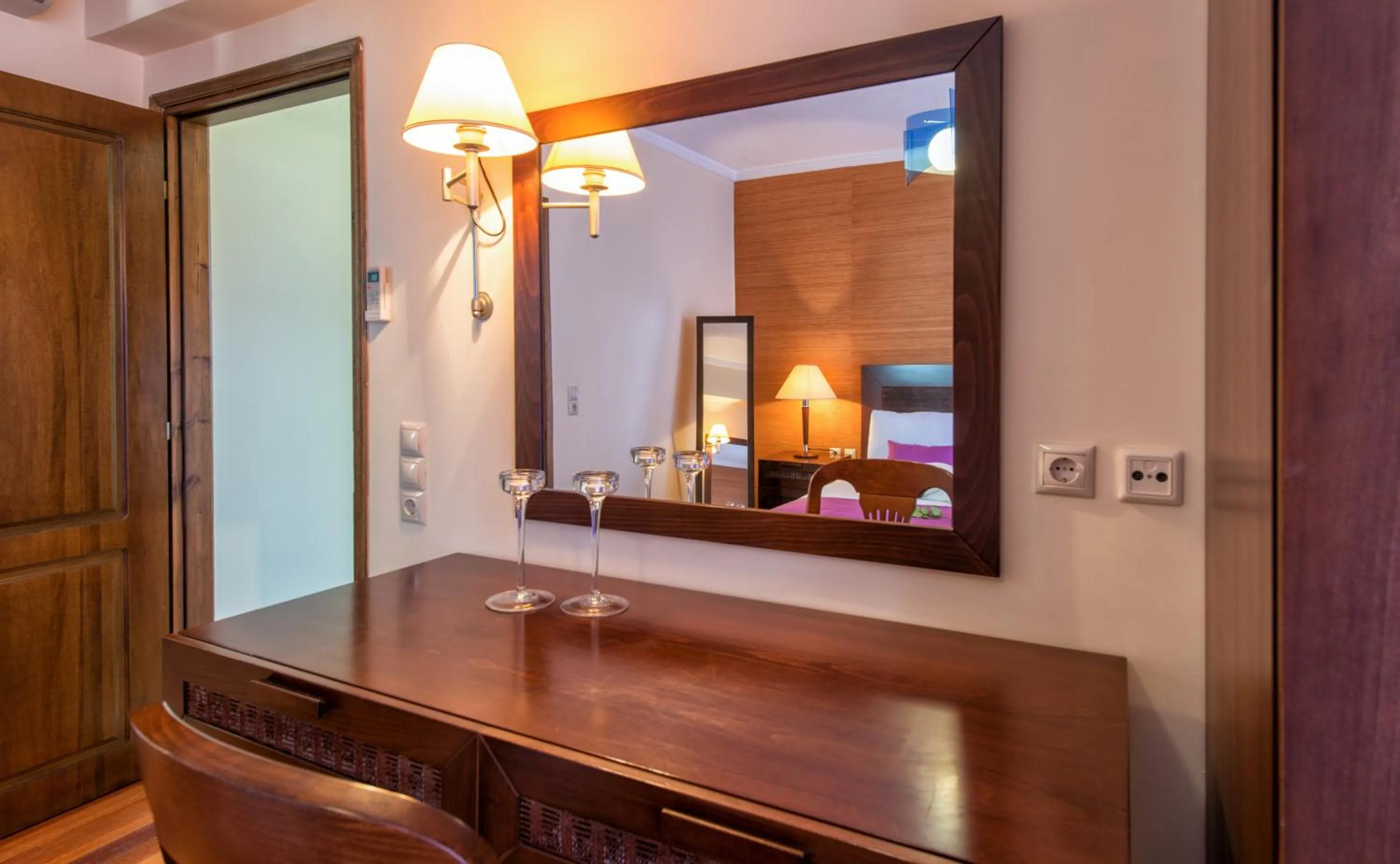 Hotel St John Villas