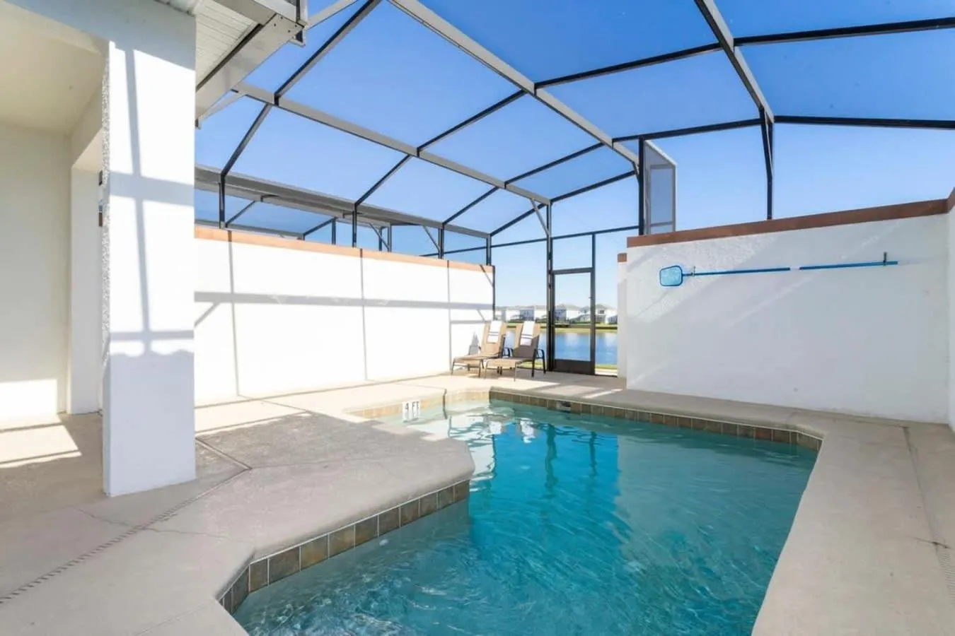 Four Bedrooms TownHome 4861