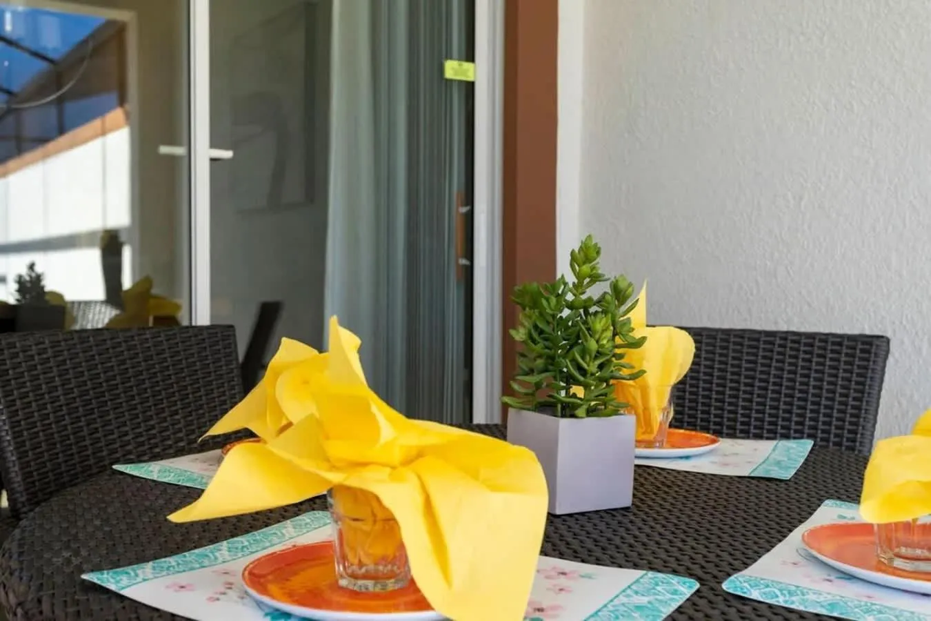 Four Bedrooms TownHome 4861