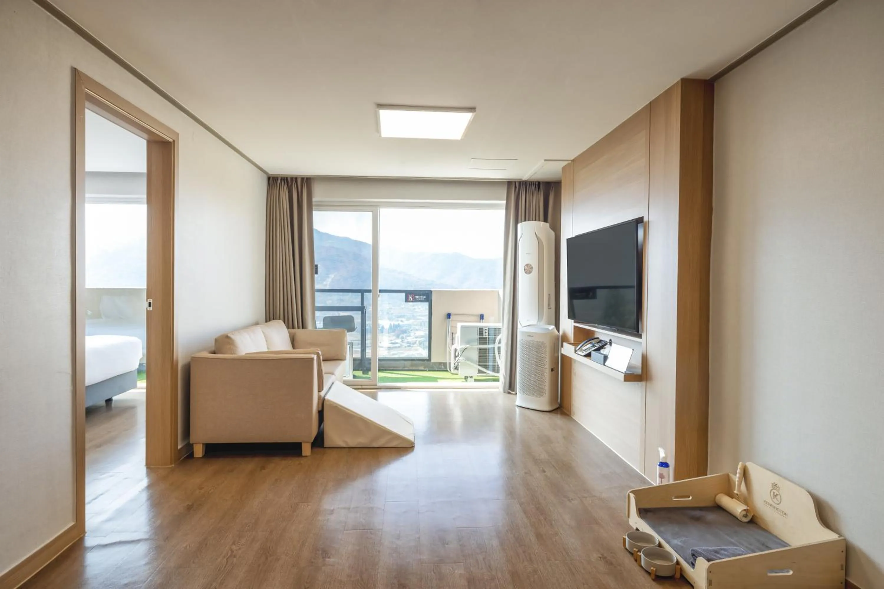 Living room in Kensington Resort Chungju