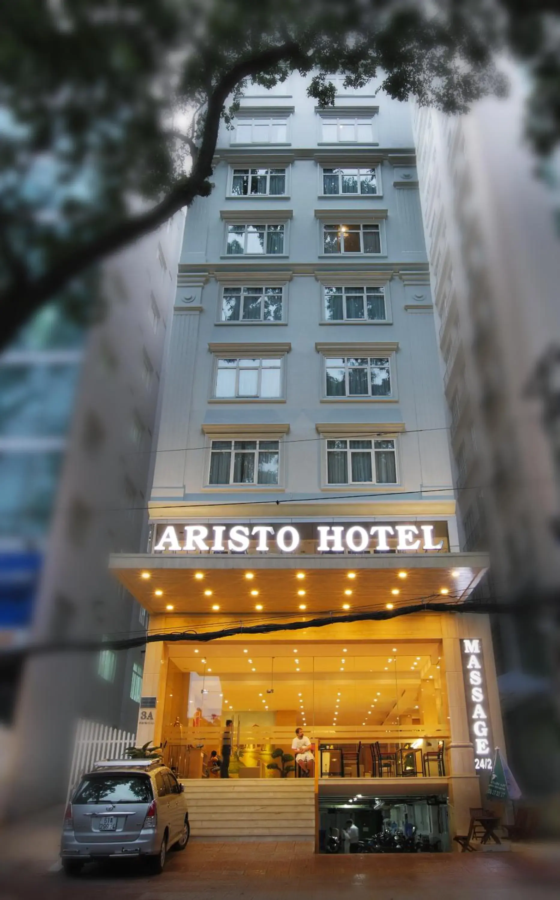 Property building in Aristo Saigon Hotel Property building in Aristo Saigon Hotel