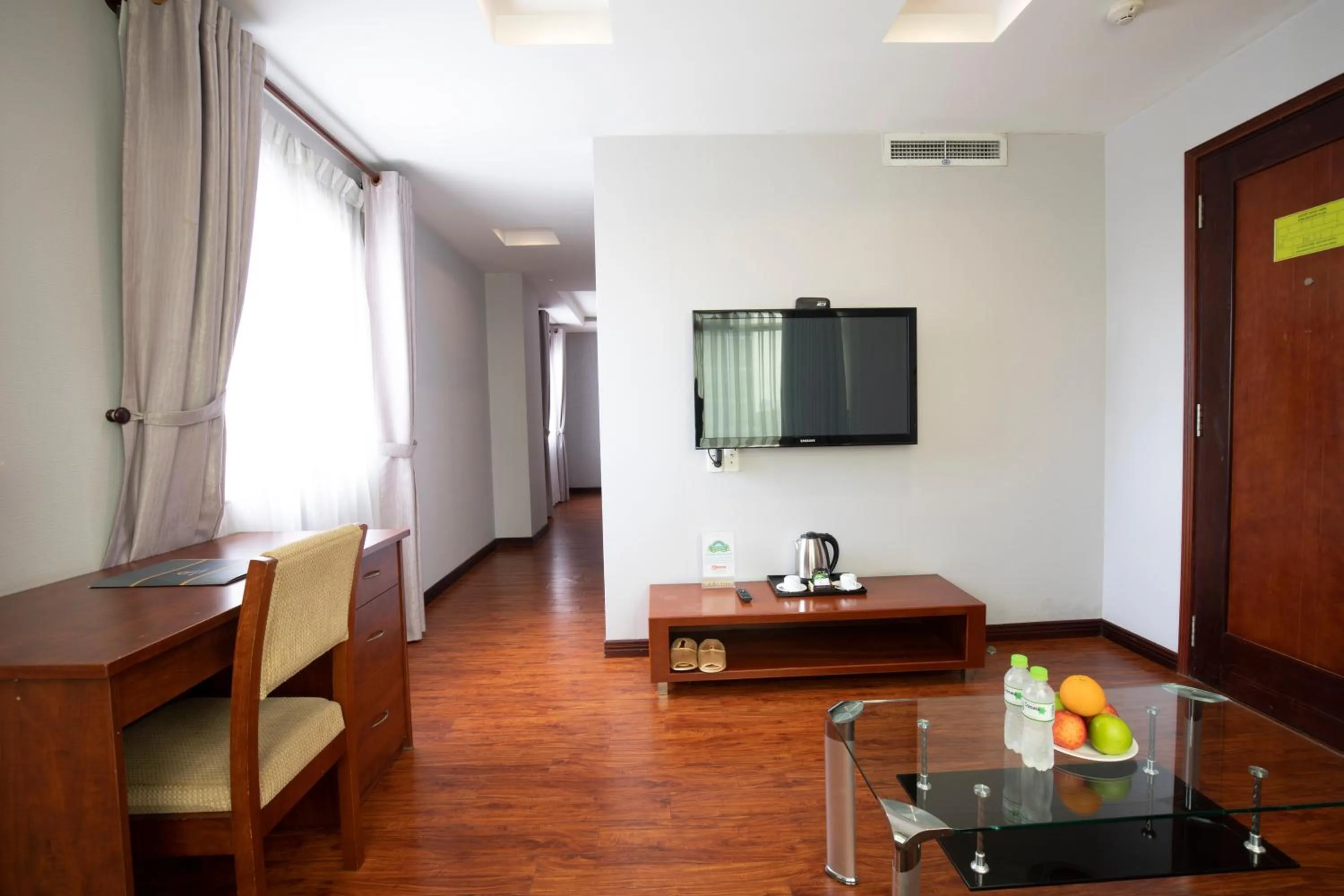 Seating area in Aristo Saigon Hotel