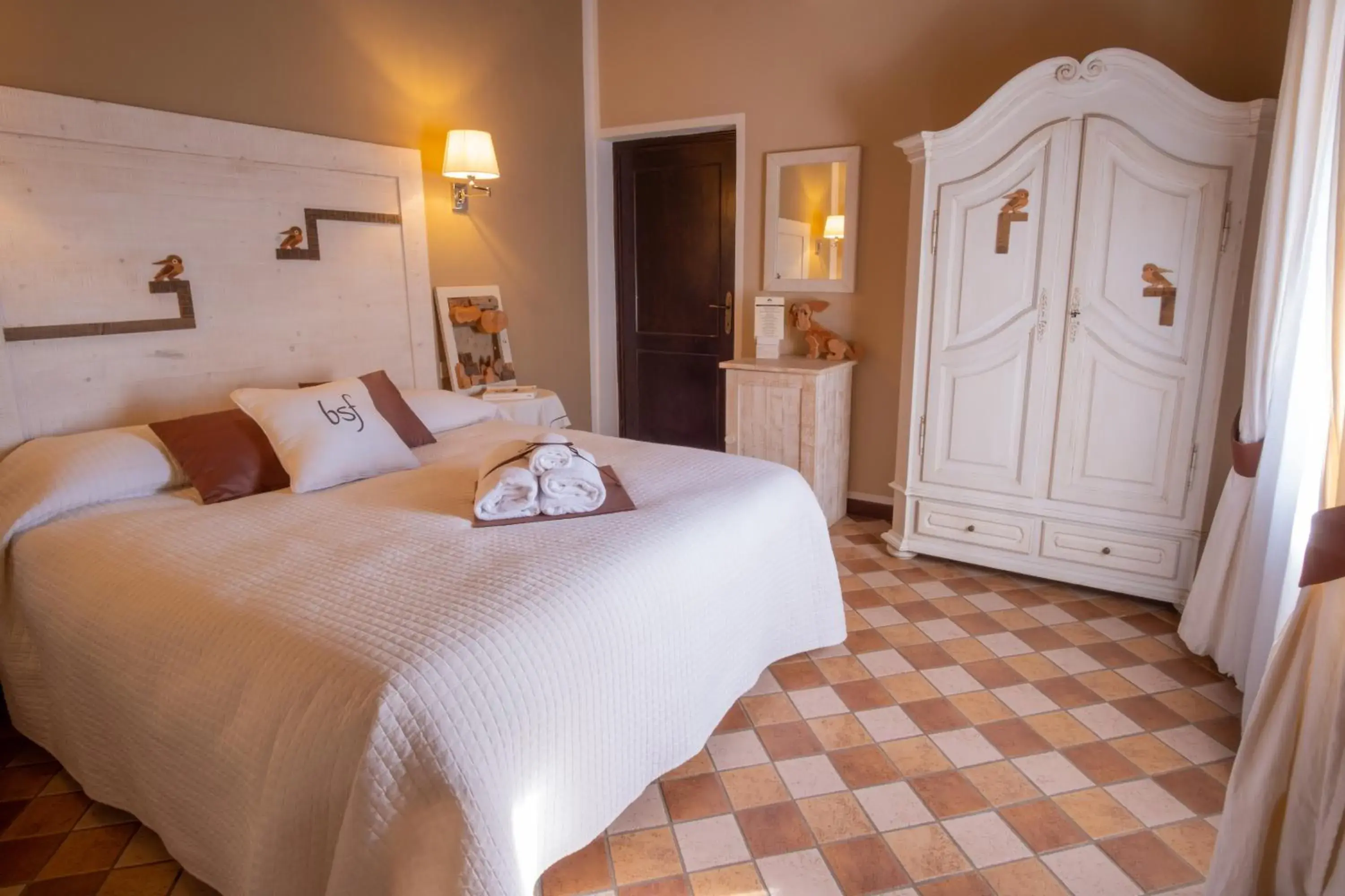 Bed in Borgo San Faustino Country Relais and Spa Bed in Borgo San Faustino Country Relais and Spa