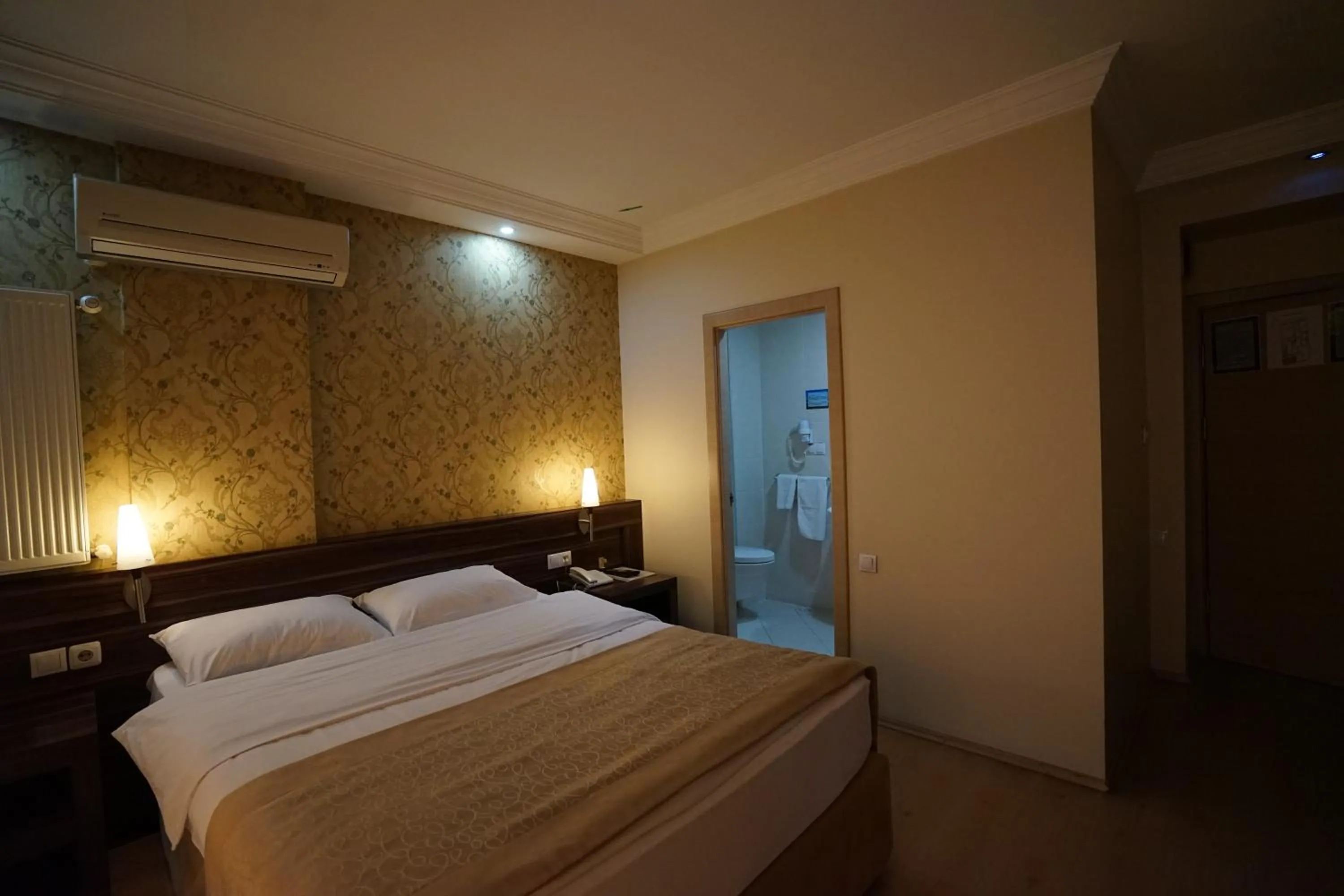 Bed in Yalihan Ari Hotel