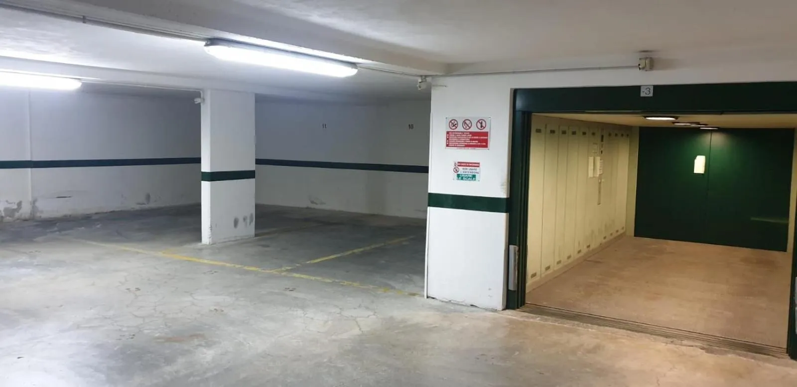 Parking in Hotel Jean Marie