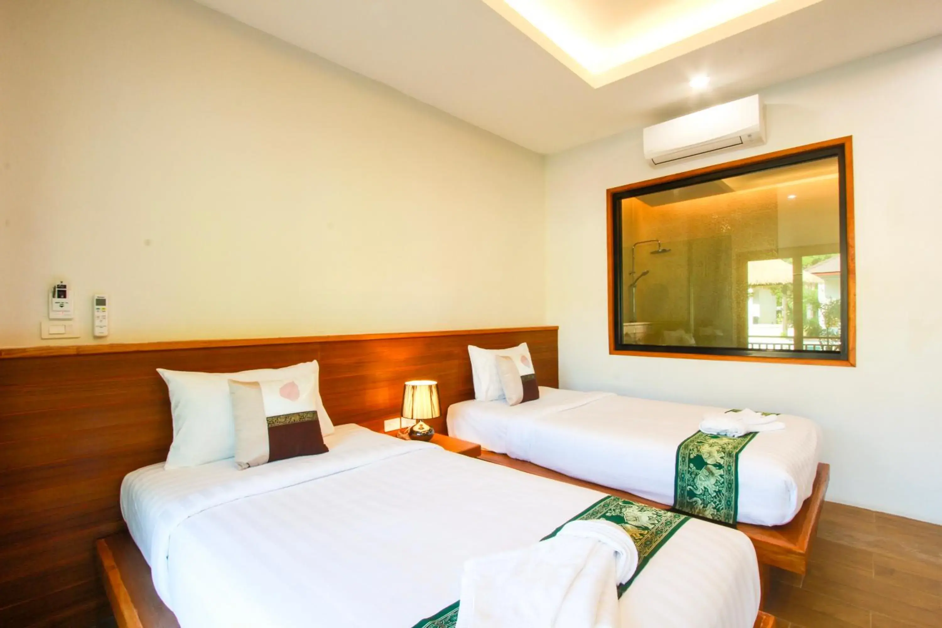 Bedroom, Bed in Verona Lanta Resort Bedroom, Bed in Verona Lanta Resort