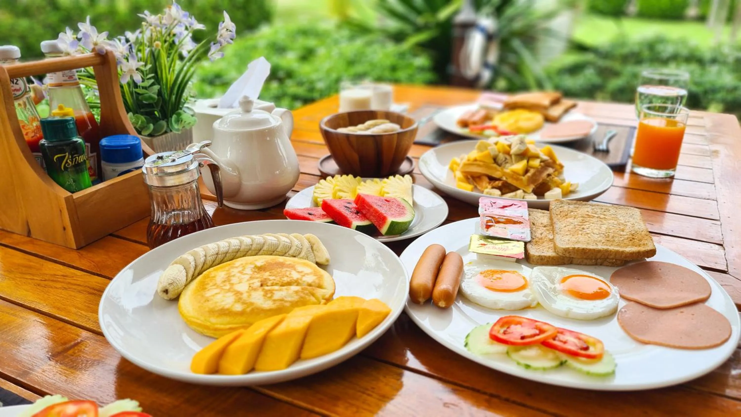 Breakfast in Verona Lanta Resort