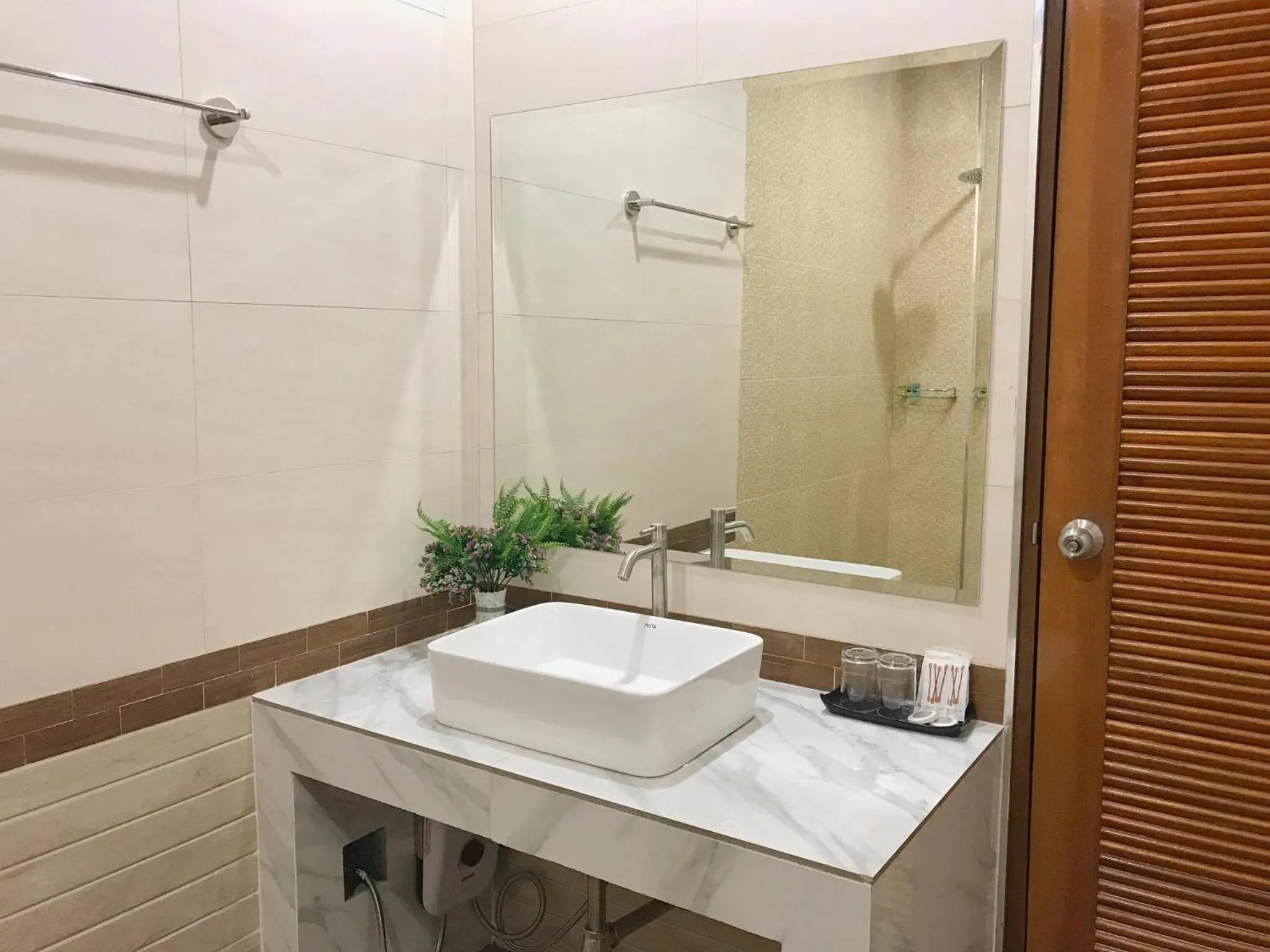 Bathroom in Verona Lanta Resort