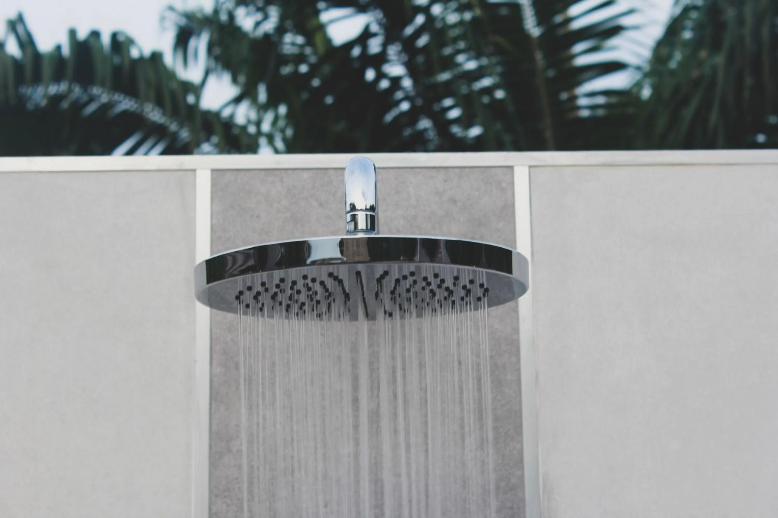 Shower in Verona Lanta Resort