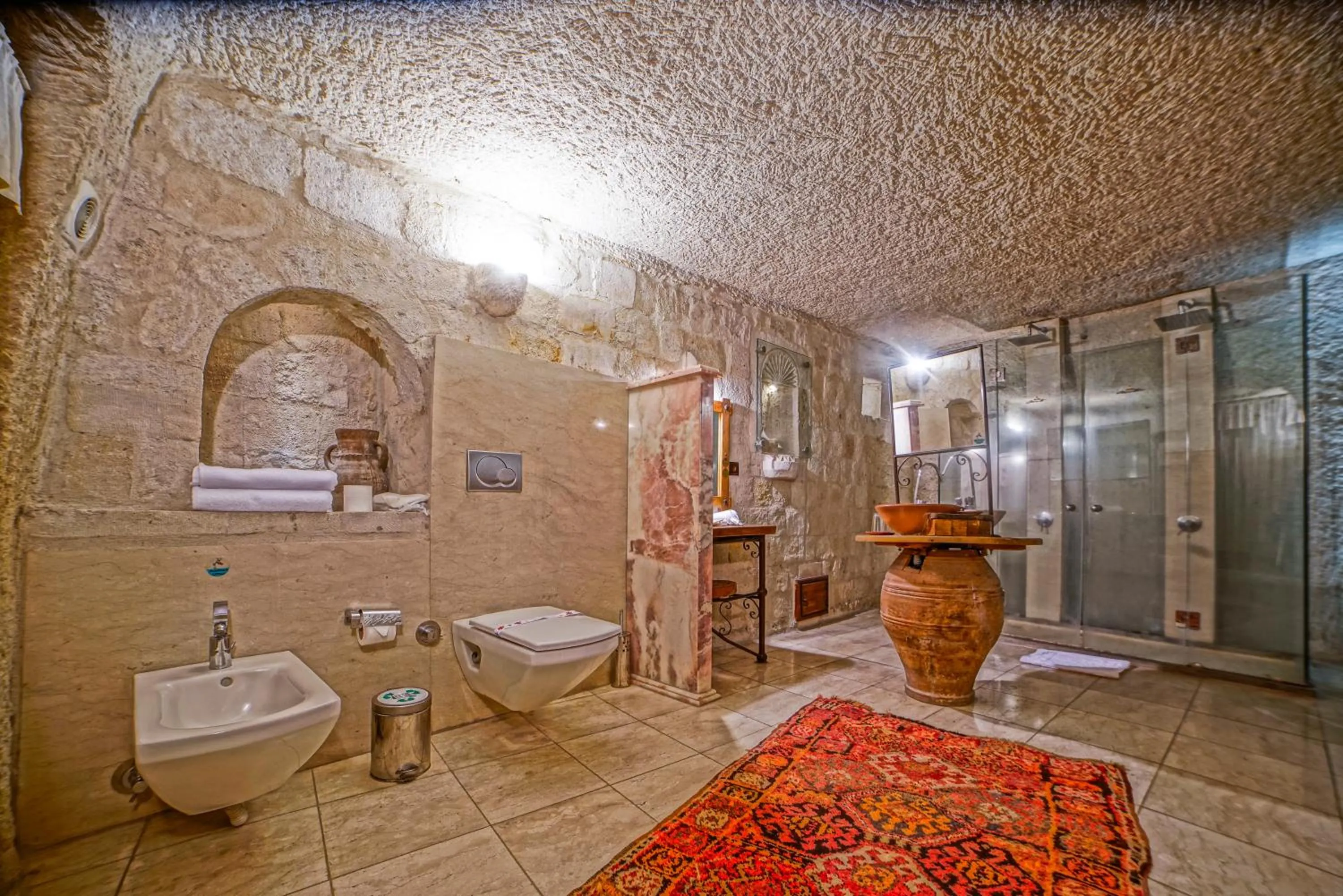 Shower in Anatolian Houses Cave Hotel & SPA