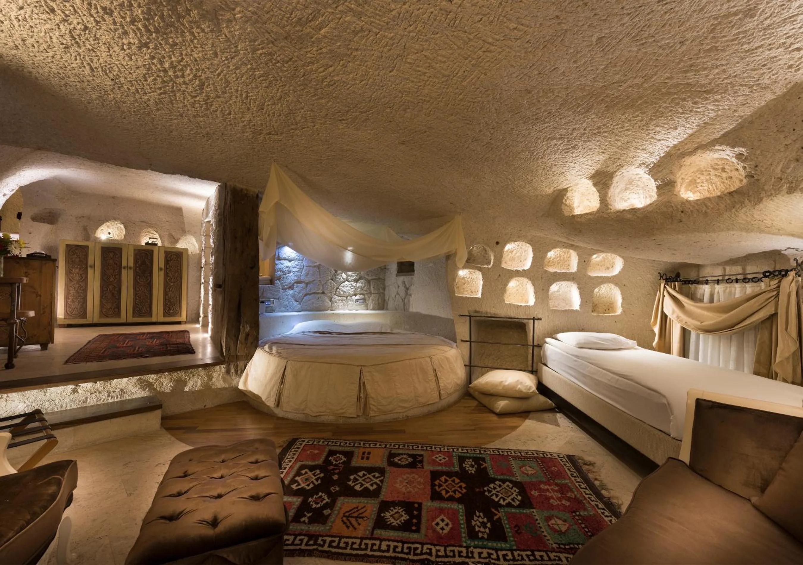 Bed in Anatolian Houses Cave Hotel & SPA