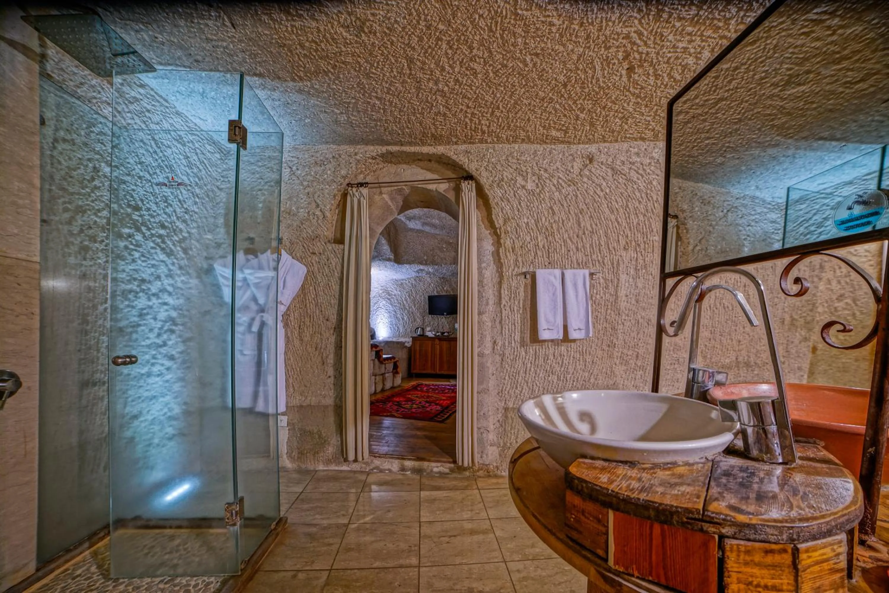 Shower in Anatolian Houses Cave Hotel & SPA