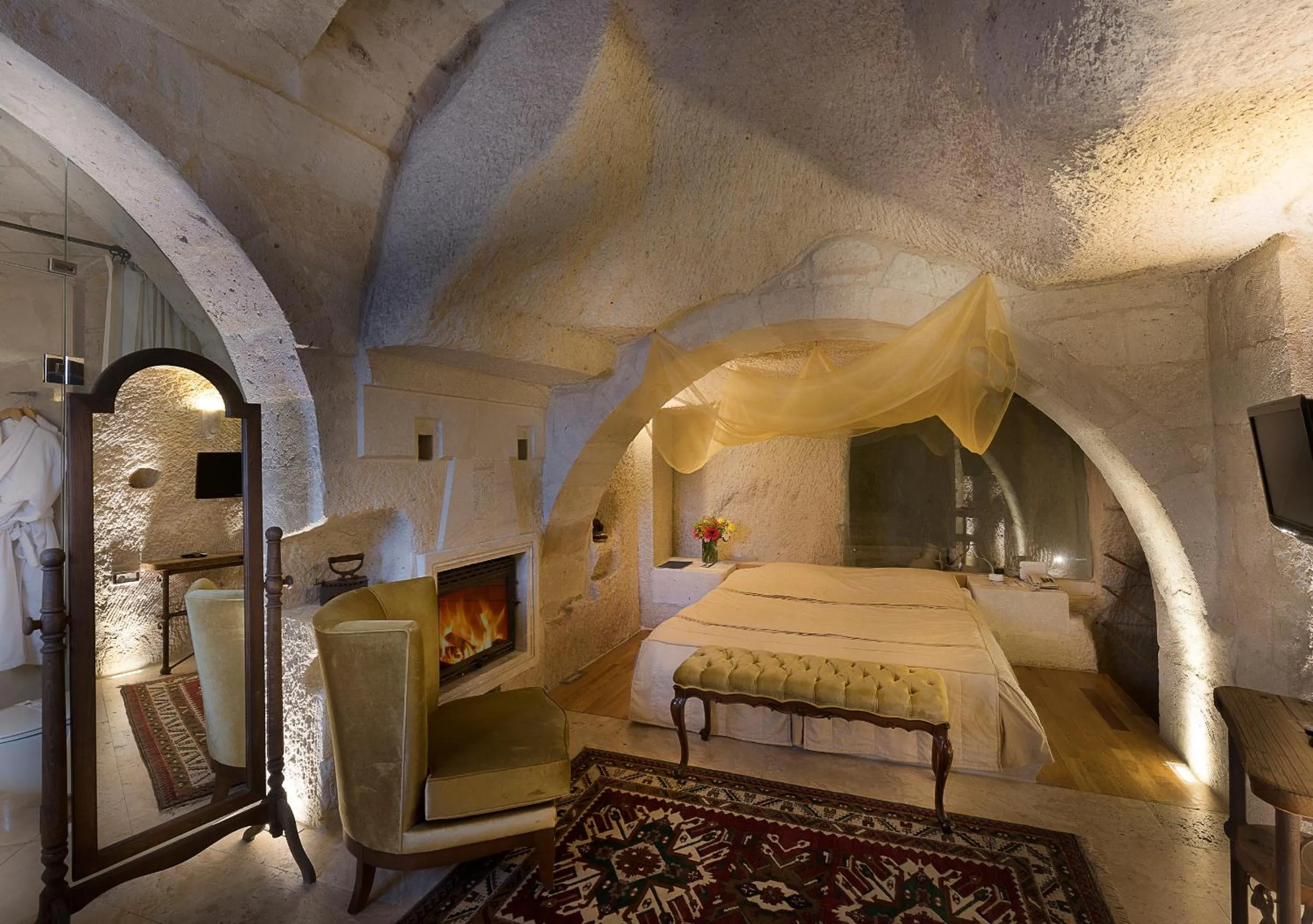 Bed in Anatolian Houses Cave Hotel & SPA