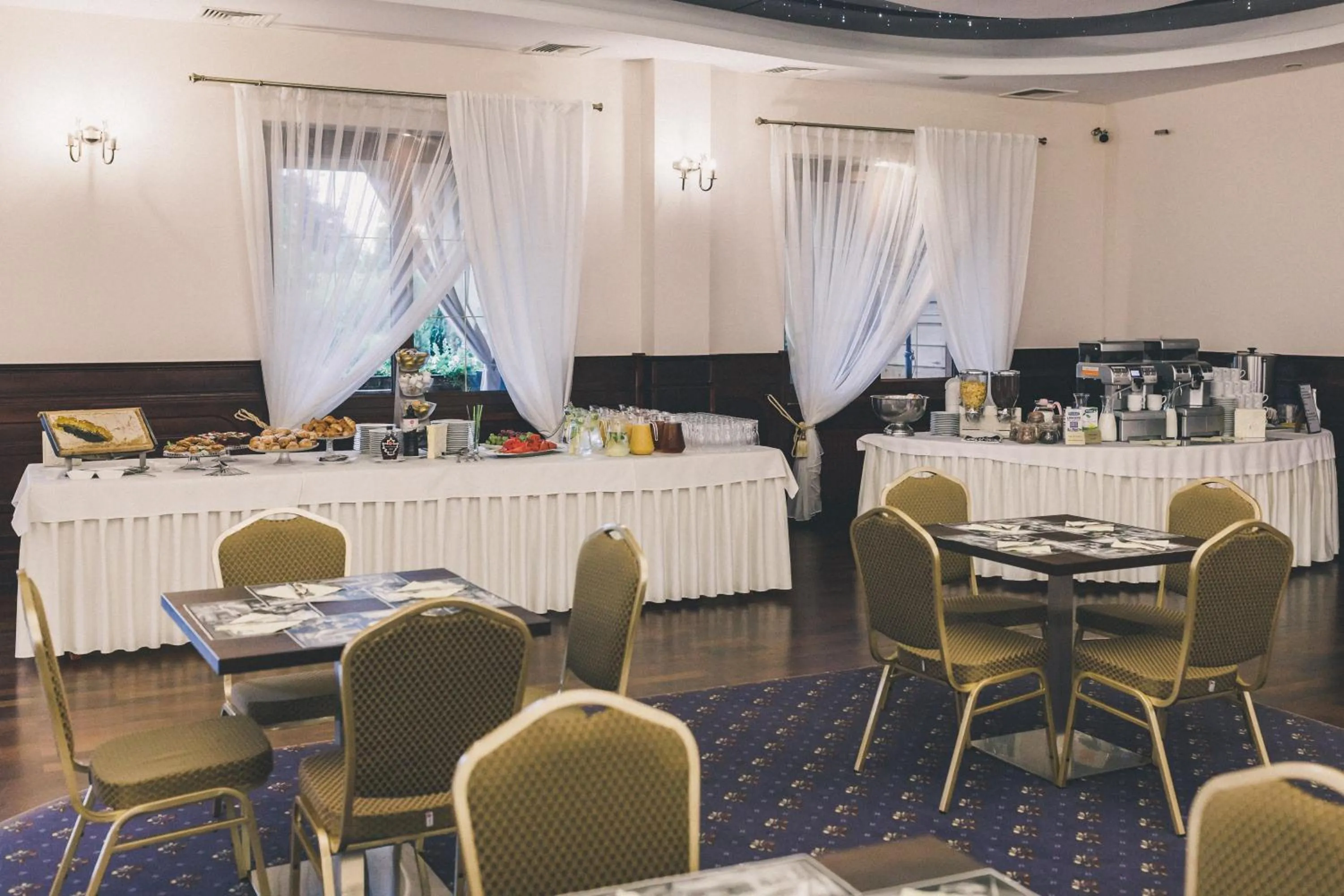 Breakfast in Hotel Czardasz Spa & Wellness