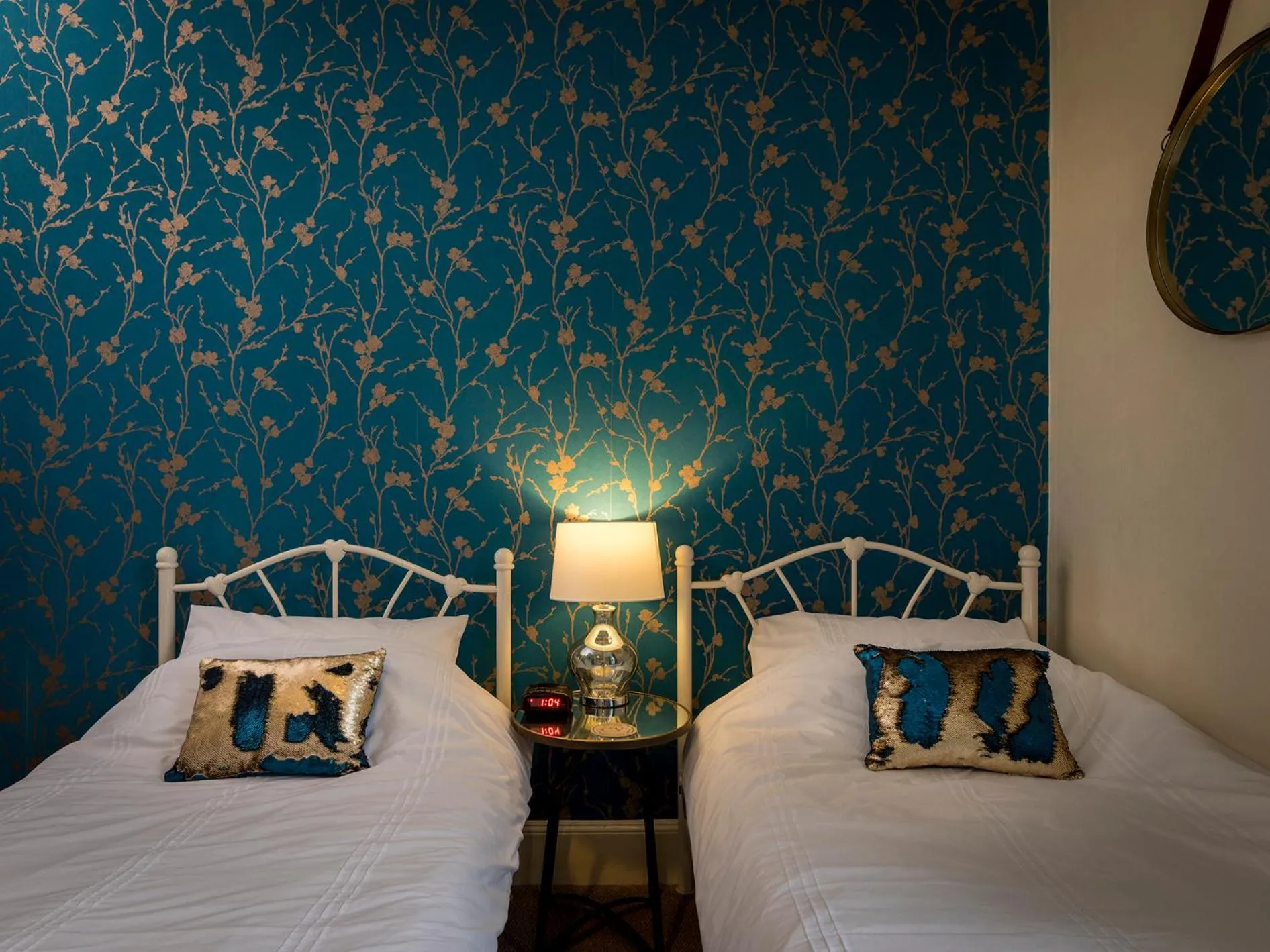 Bedroom, Bed in Channel View Guest House