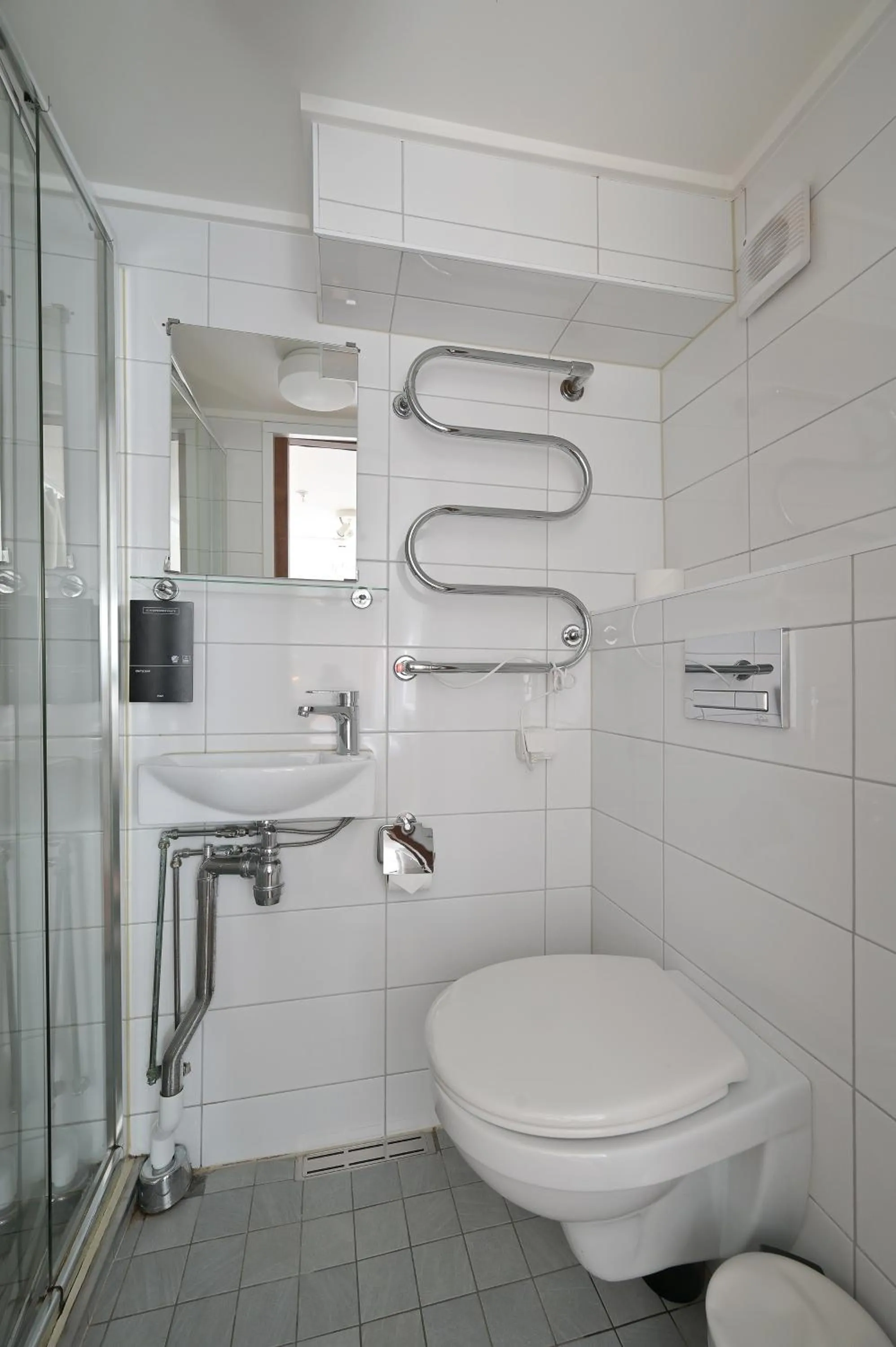 Bathroom in Rygerfjord Hotel & Hostel