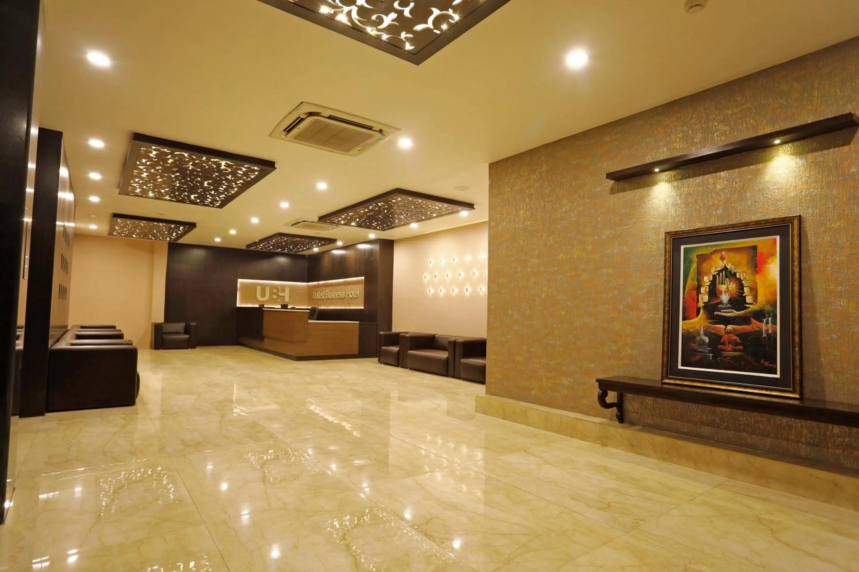 Area and facilities in United Business Hotel