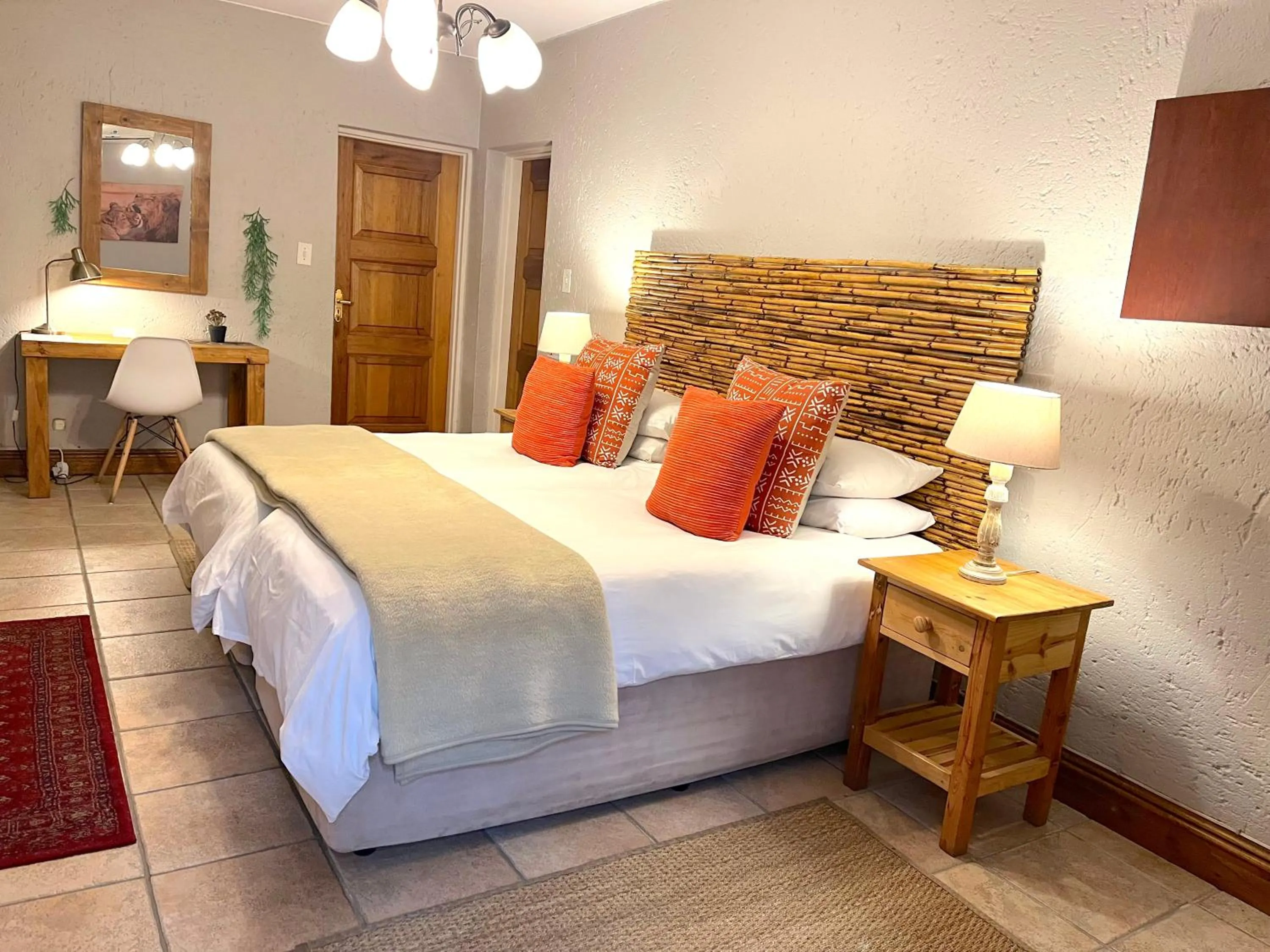 Bed in Safari Club Guest Lodge OR Tambo International Airport